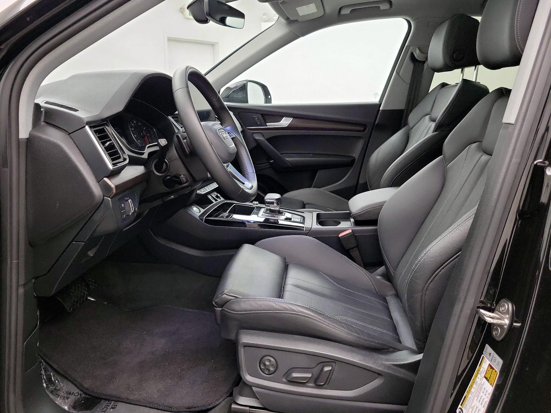 Thumbnail: 2024 Audi Q5 - 11