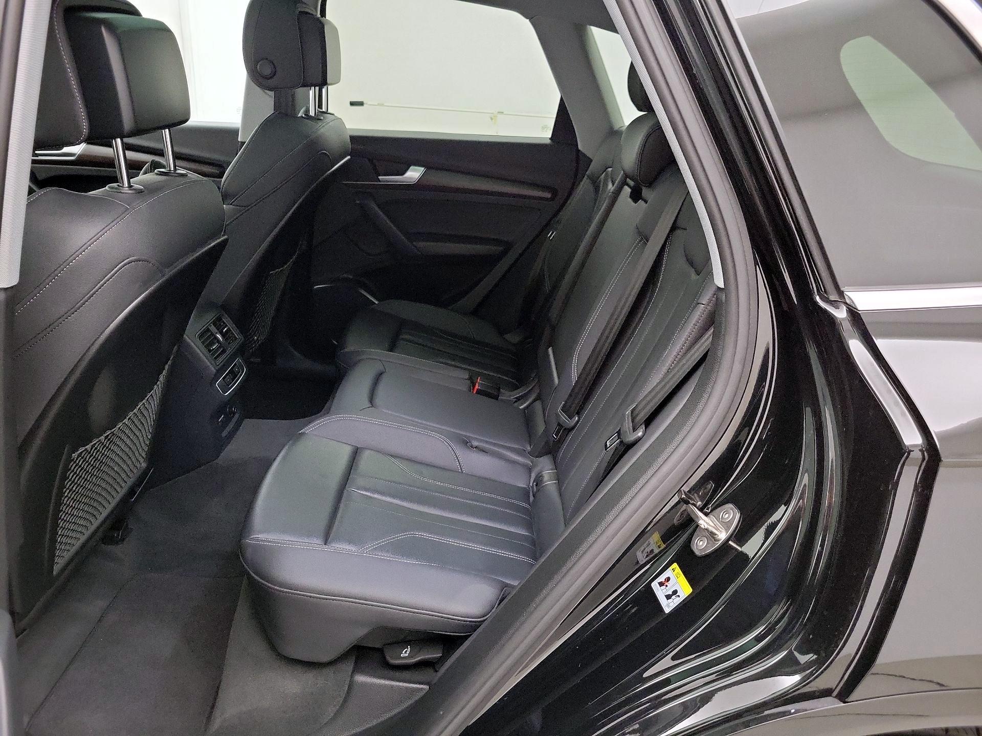 Thumbnail: 2024 Audi Q5 - 20