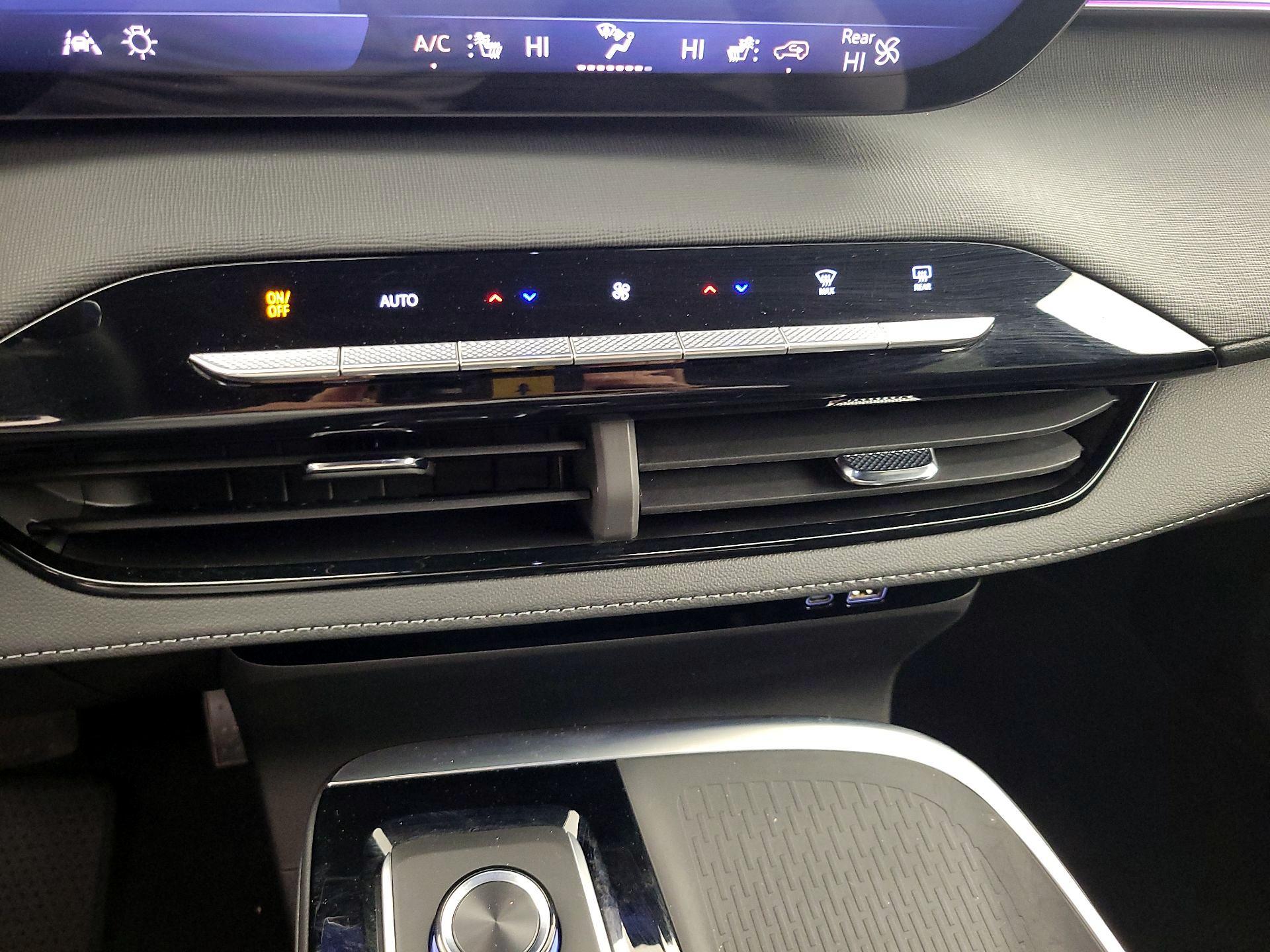 Thumbnail: 2025 Buick Enclave - 17