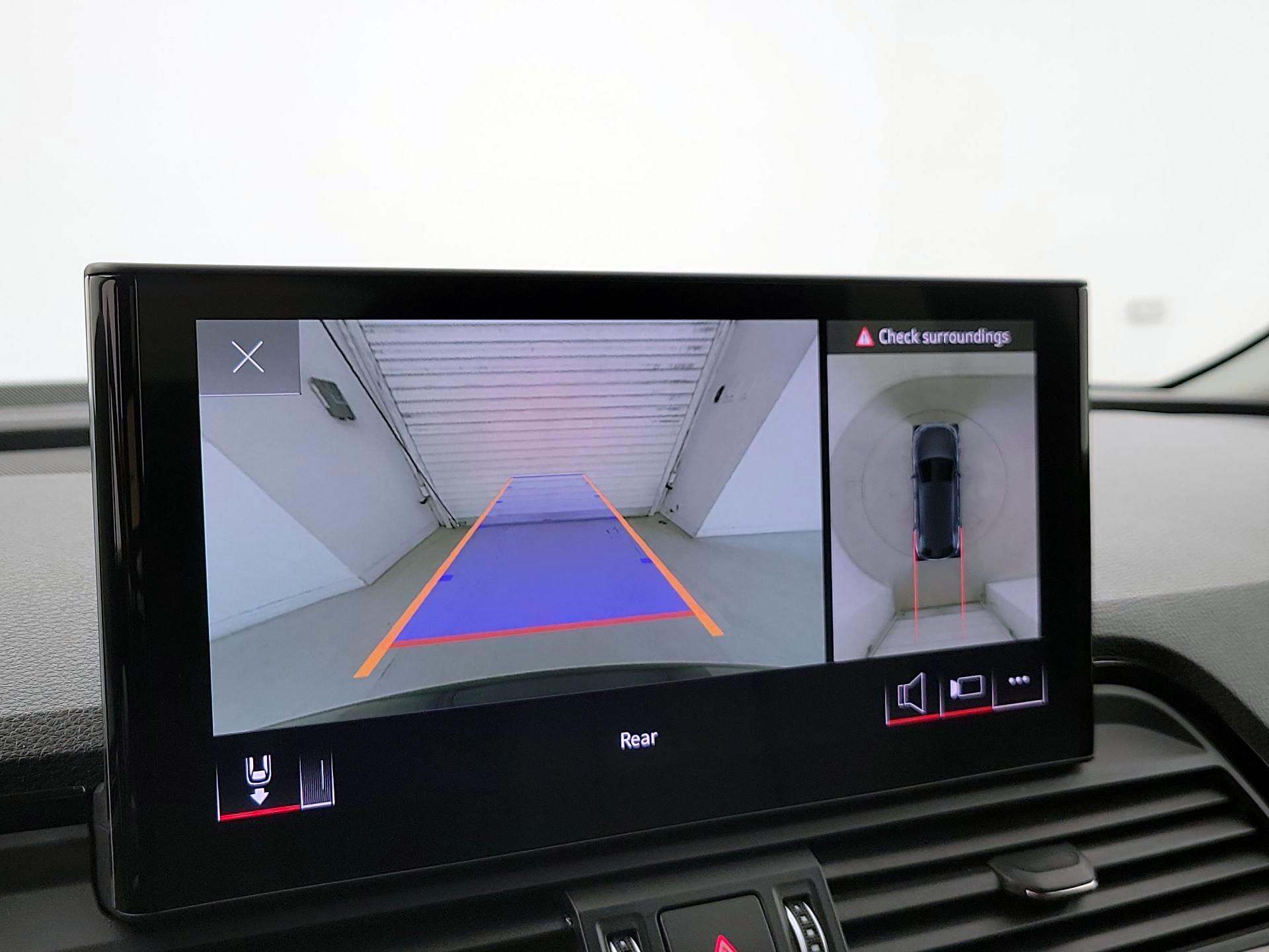 Thumbnail: 2022 Audi Q5 - 15