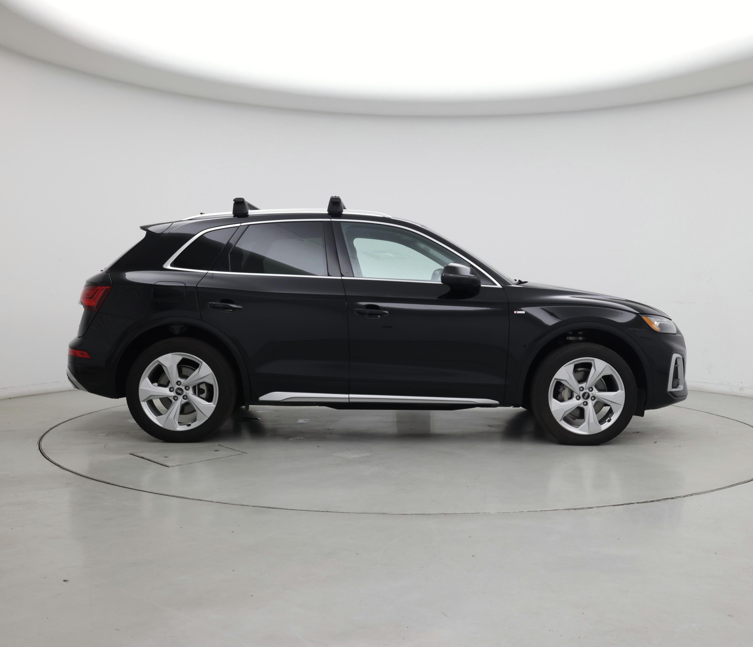 Thumbnail: 2022 Audi Q5 - 7