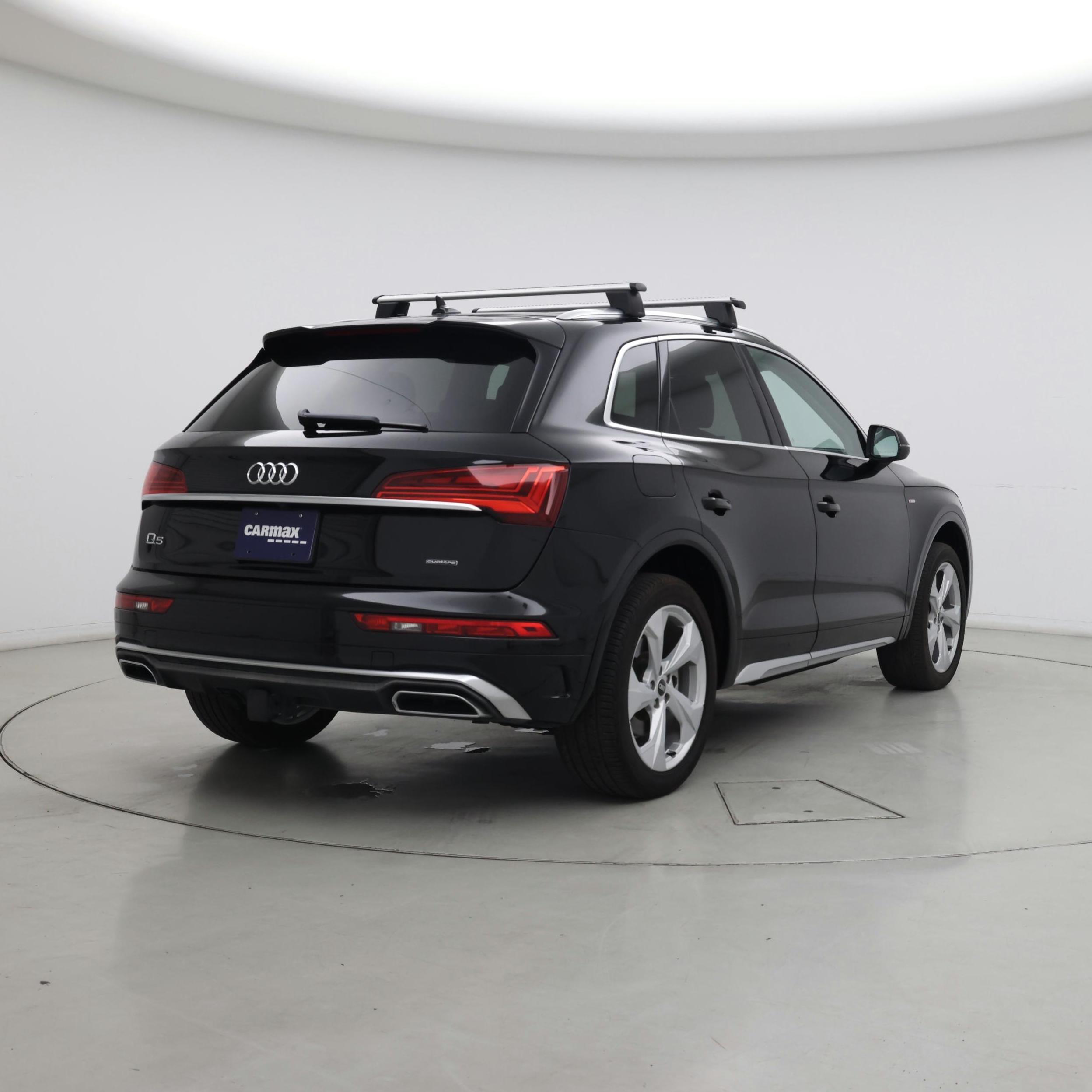 Thumbnail: 2022 Audi Q5 - 8