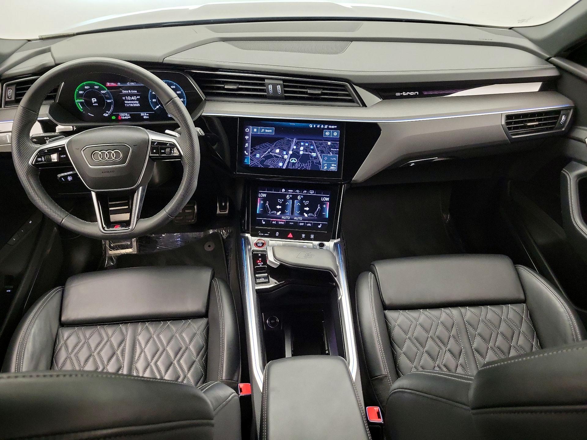 Thumbnail: 2024 Audi SQ8 e-tron - 9