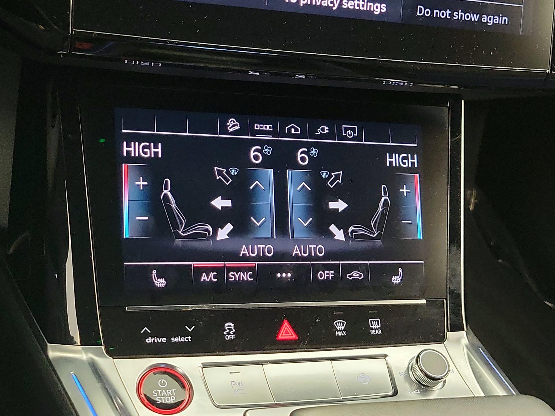 Thumbnail: 2024 Audi SQ8 e-tron - 17