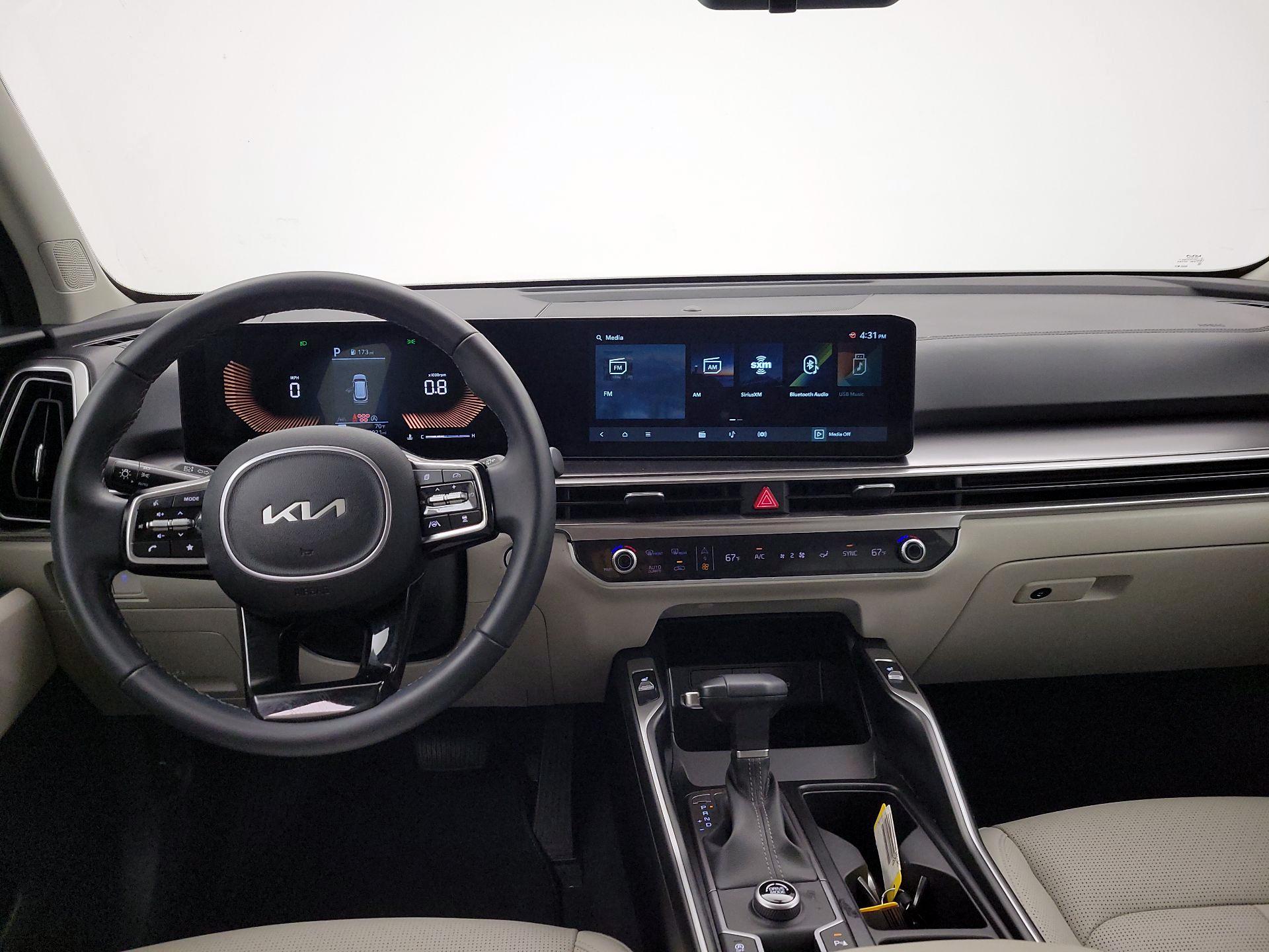 Thumbnail: 2024 Kia Sorento - 9