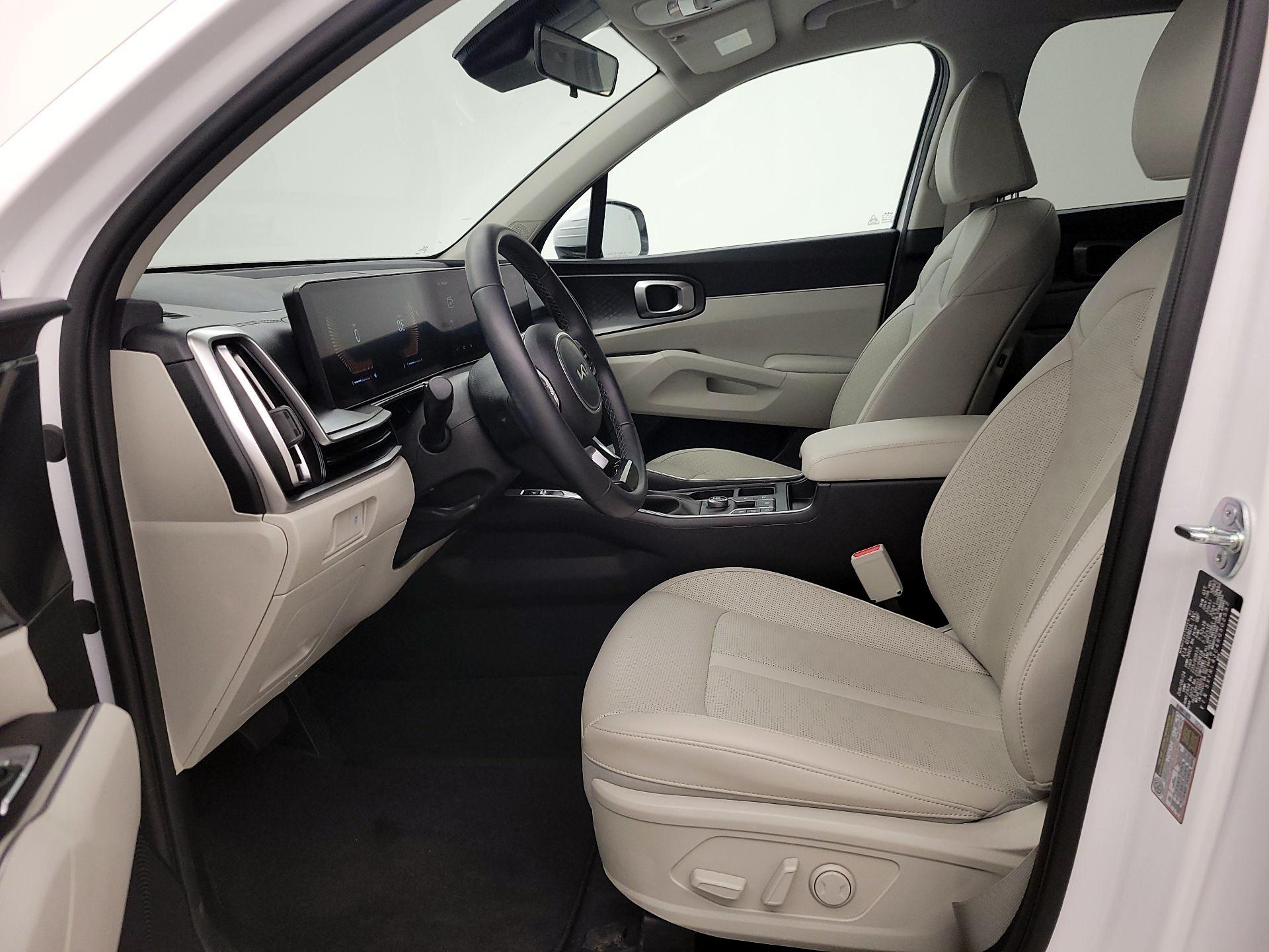 Thumbnail: 2024 Kia Sorento - 11