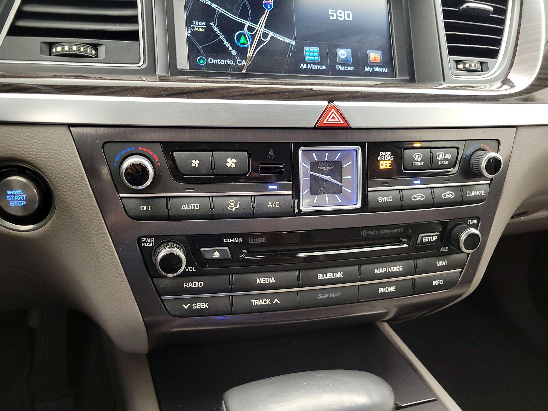 Thumbnail: 2018 Genesis G80 - 17