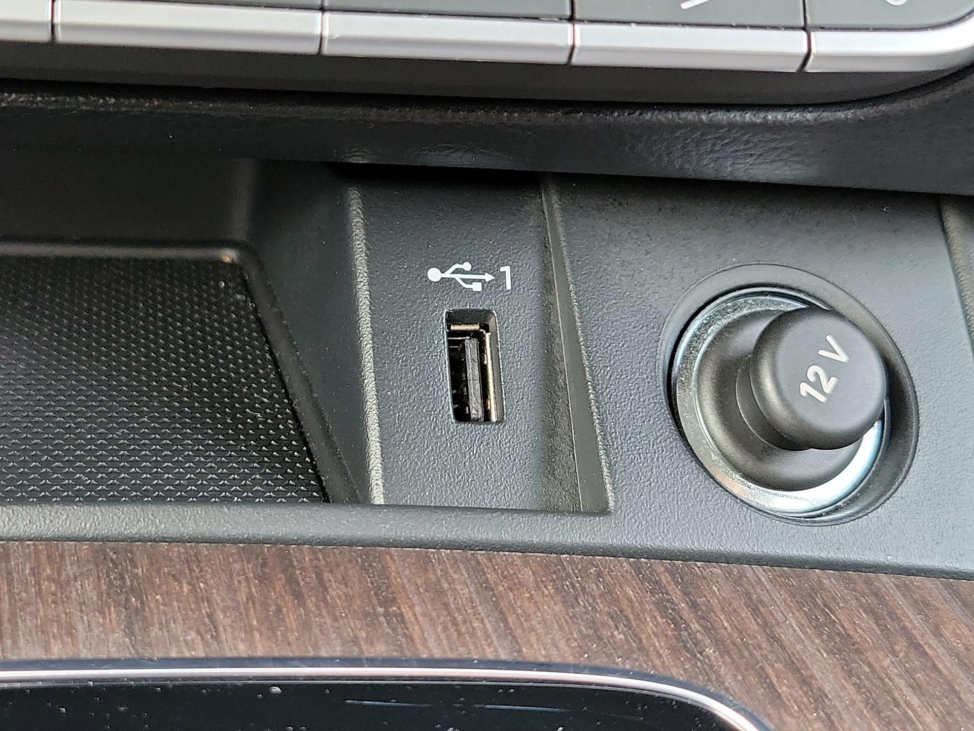 Thumbnail: 2023 Audi Q5 - 18