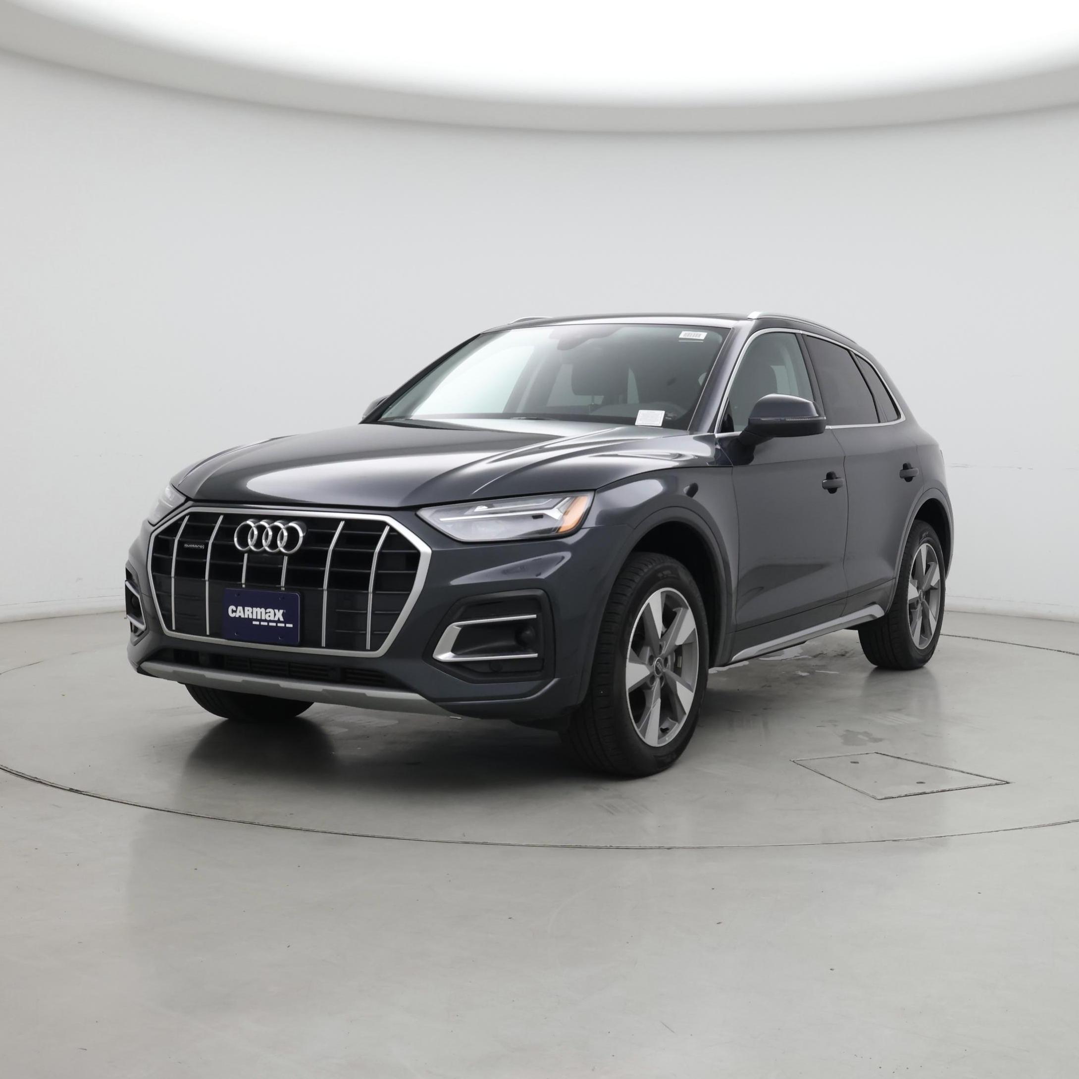 Thumbnail: 2023 Audi Q5 - 4