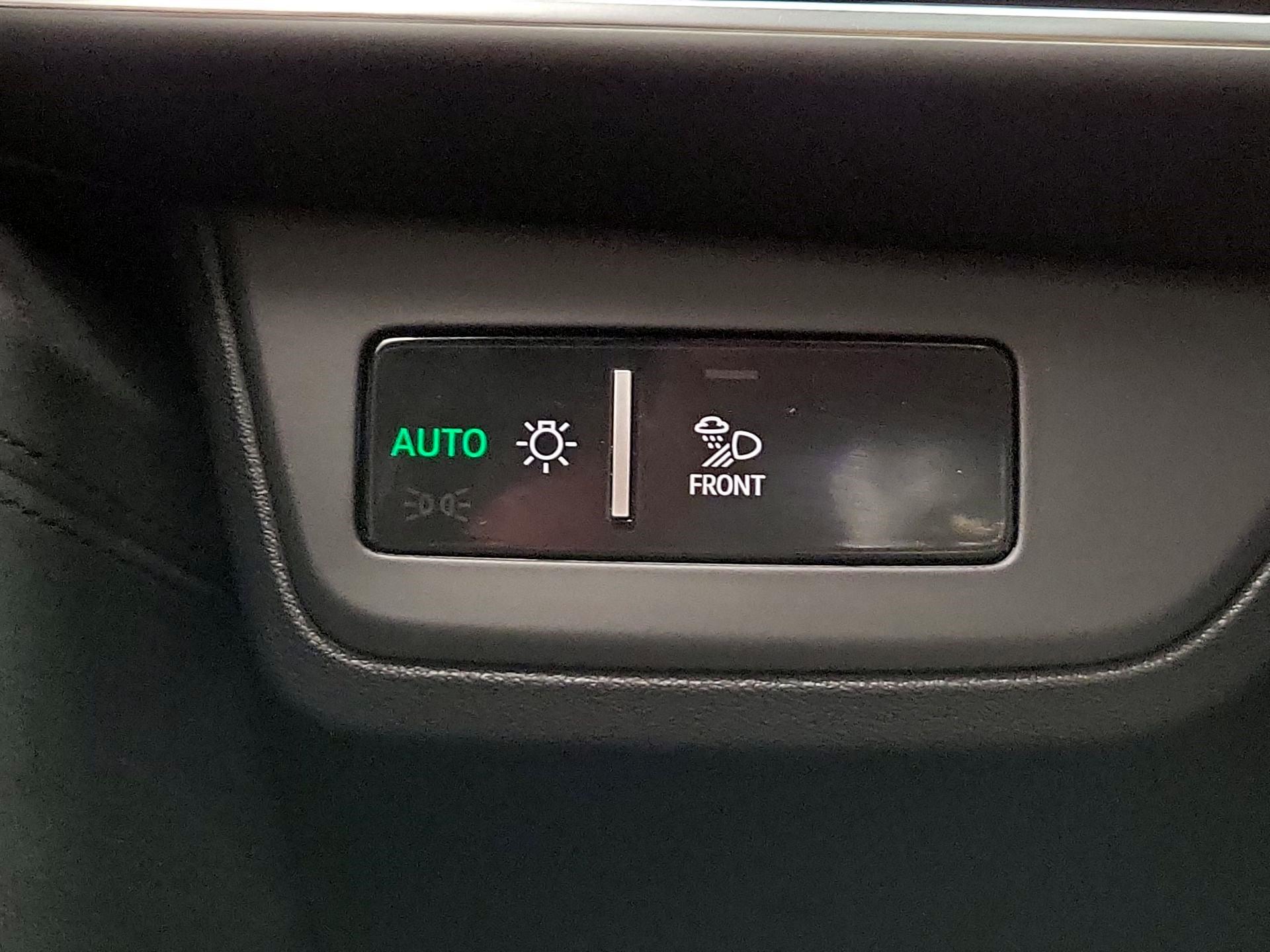 Thumbnail: 2023 Audi RS e-tron GT - 13