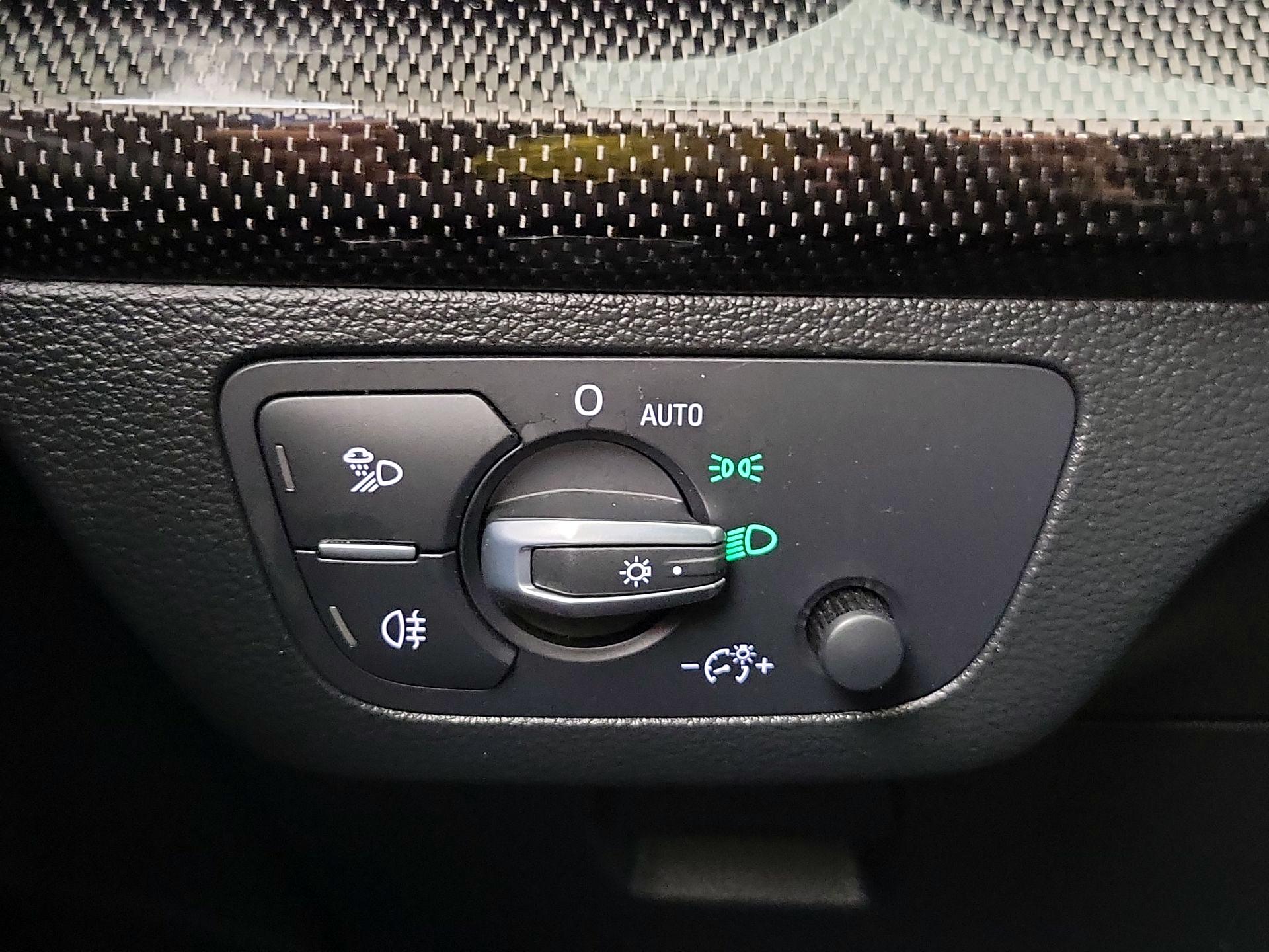 Thumbnail: 2022 Audi SQ5 - 13