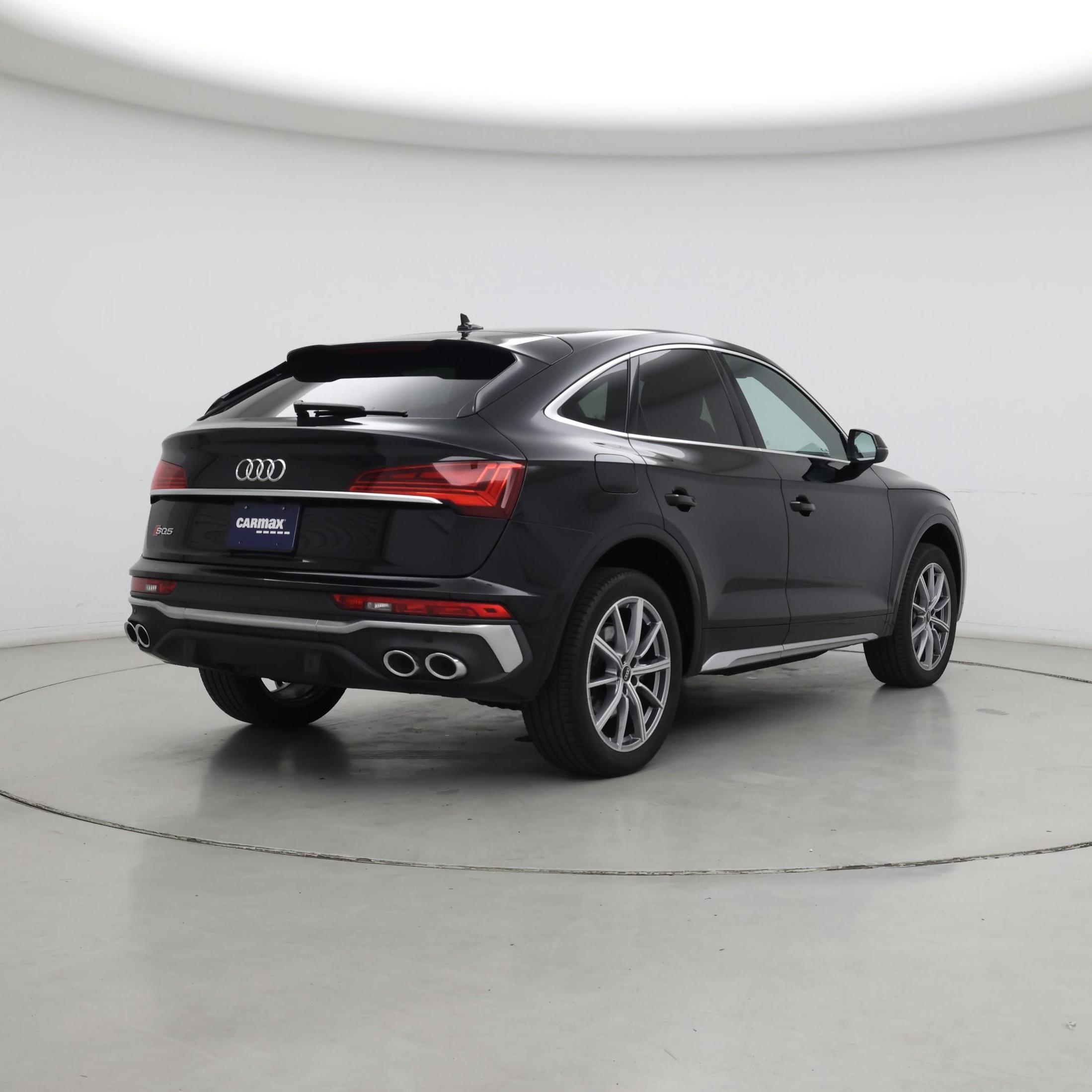 Thumbnail: 2022 Audi SQ5 - 8