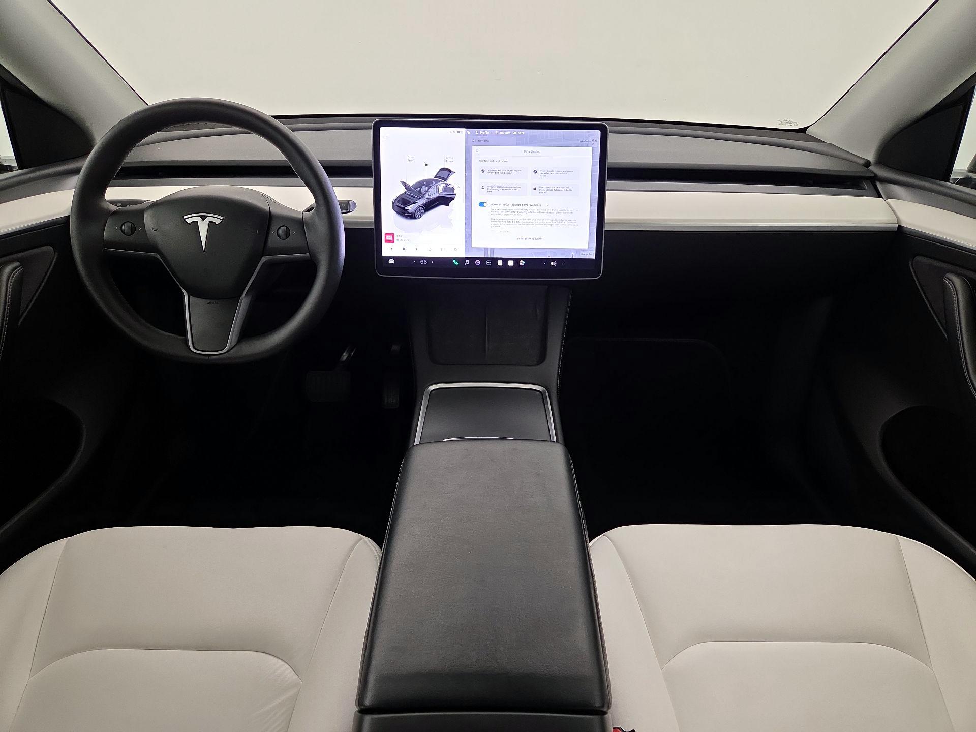 Thumbnail: 2024 Tesla Model Y - 9