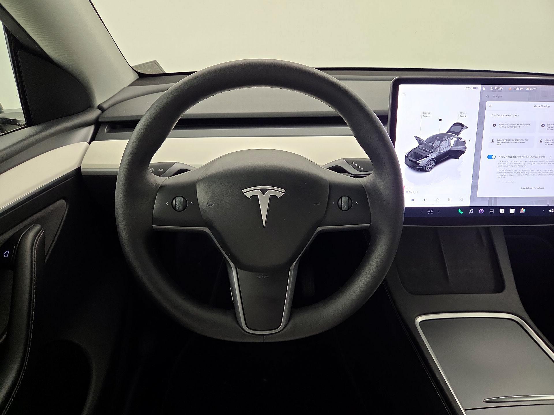 Thumbnail: 2024 Tesla Model Y - 10