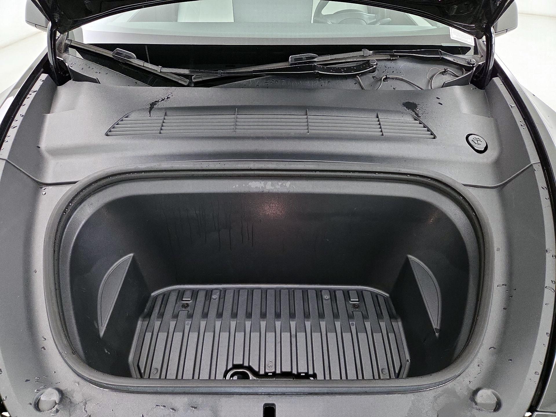 Thumbnail: 2024 Tesla Model Y - 20