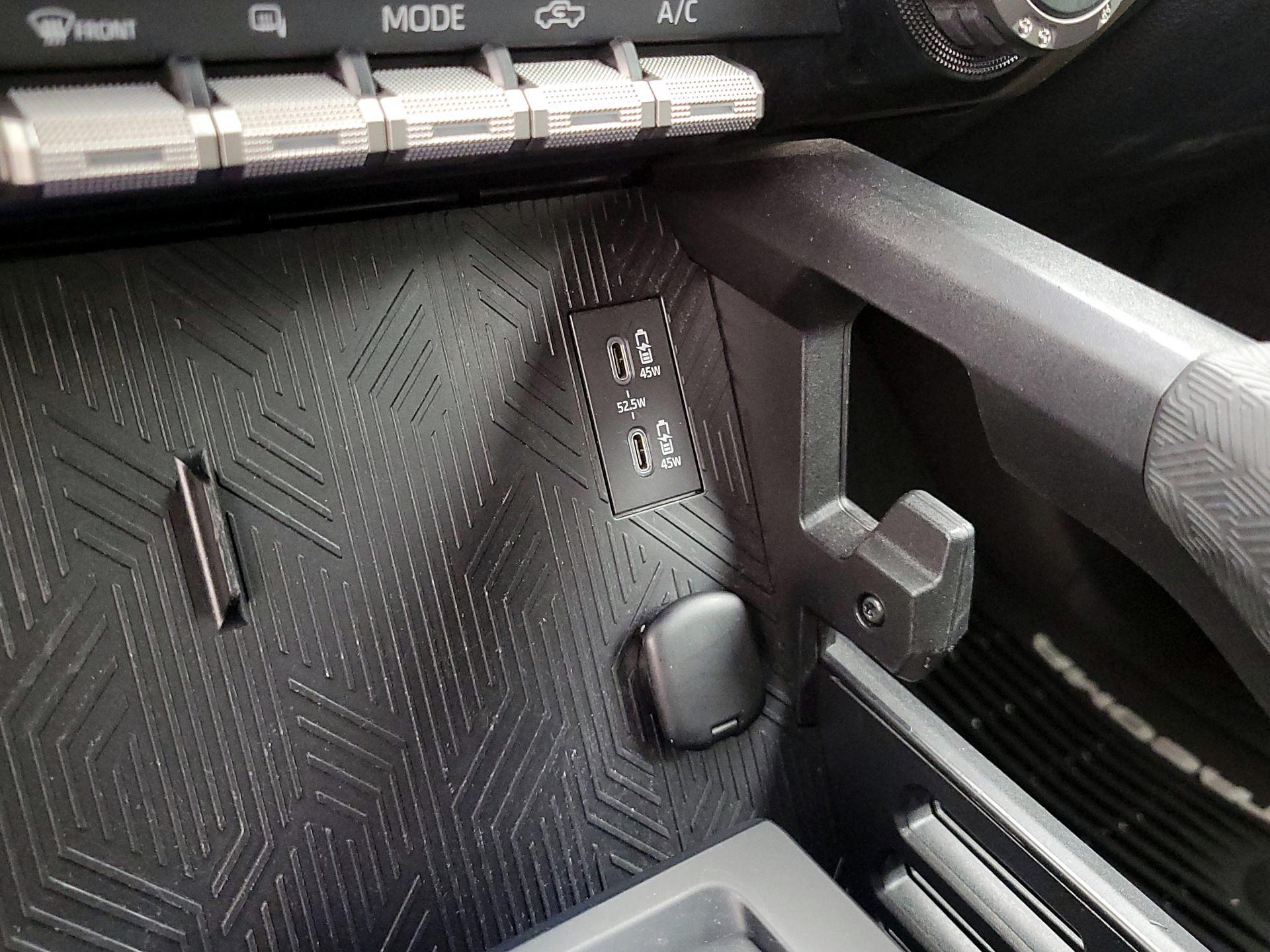 Thumbnail: 2024 Toyota Tacoma - 18