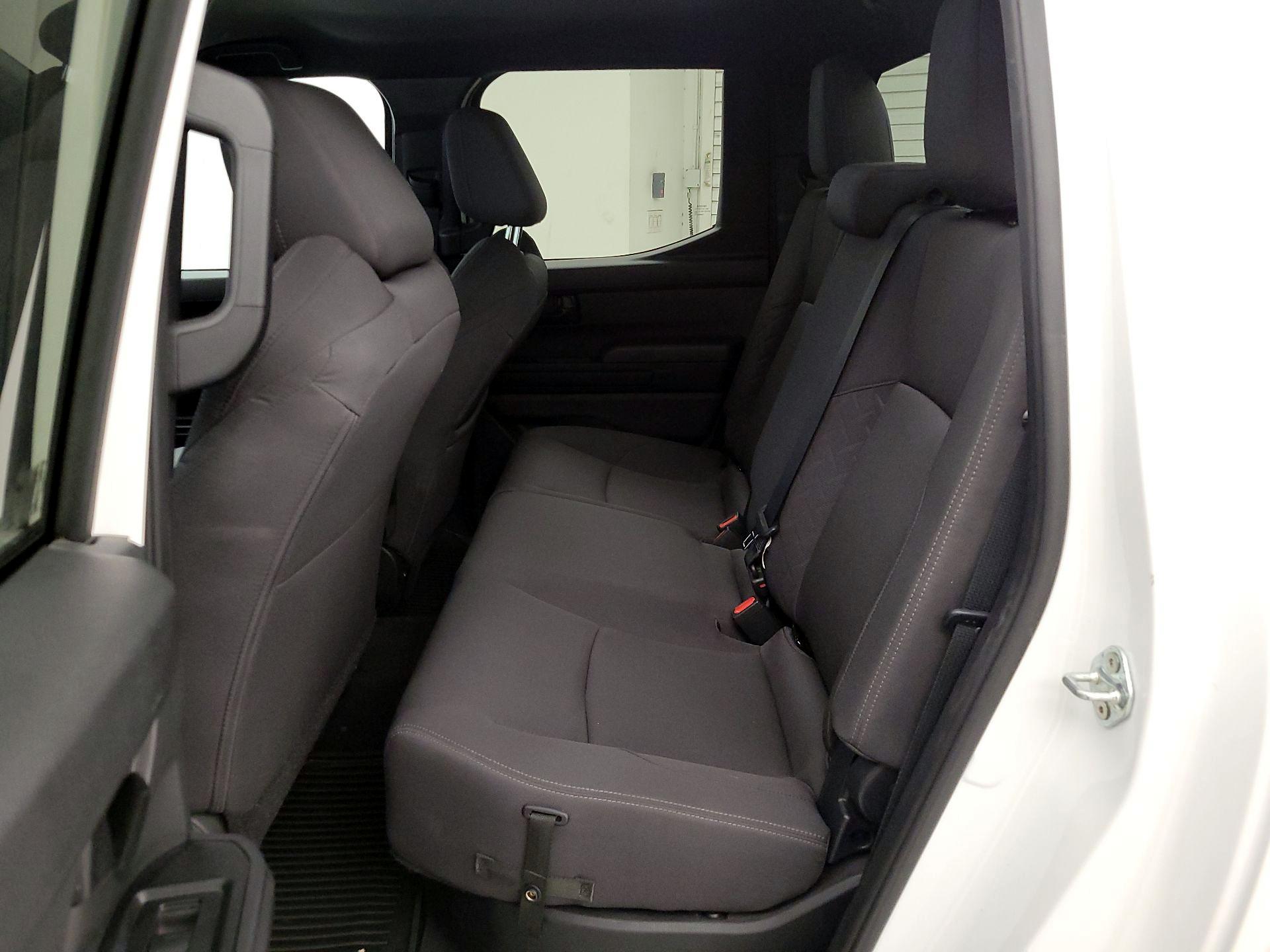 Thumbnail: 2024 Toyota Tacoma - 19