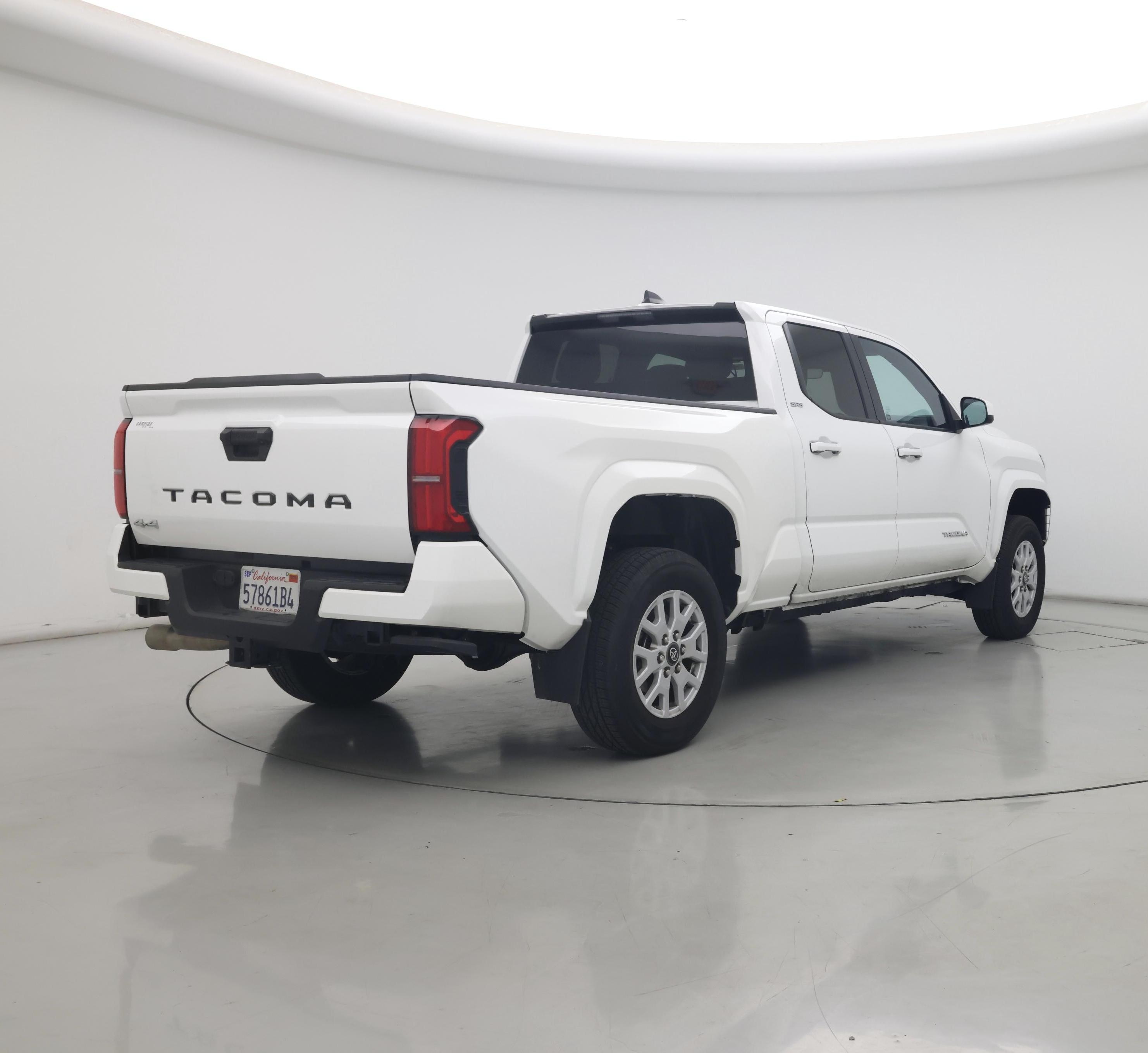 Thumbnail: 2024 Toyota Tacoma - 8