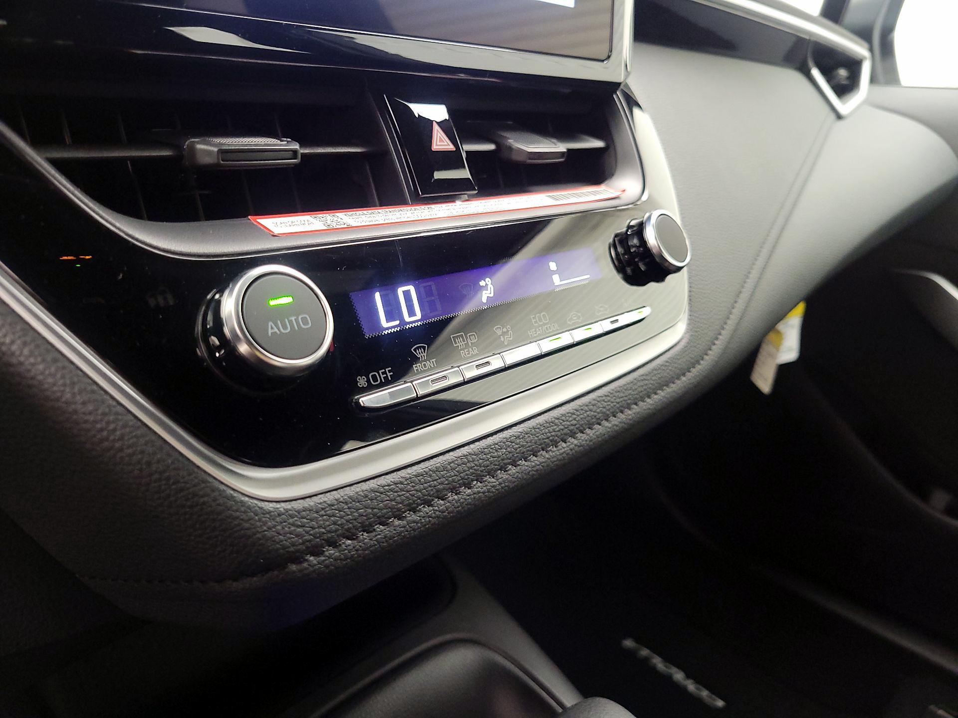 Thumbnail: 2025 Toyota Corolla - 16