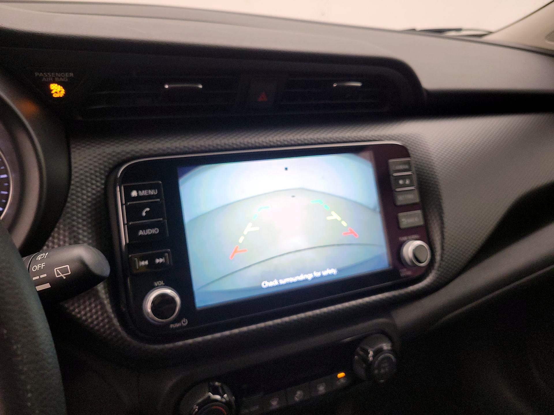 Thumbnail: 2021 Nissan Kicks - 13