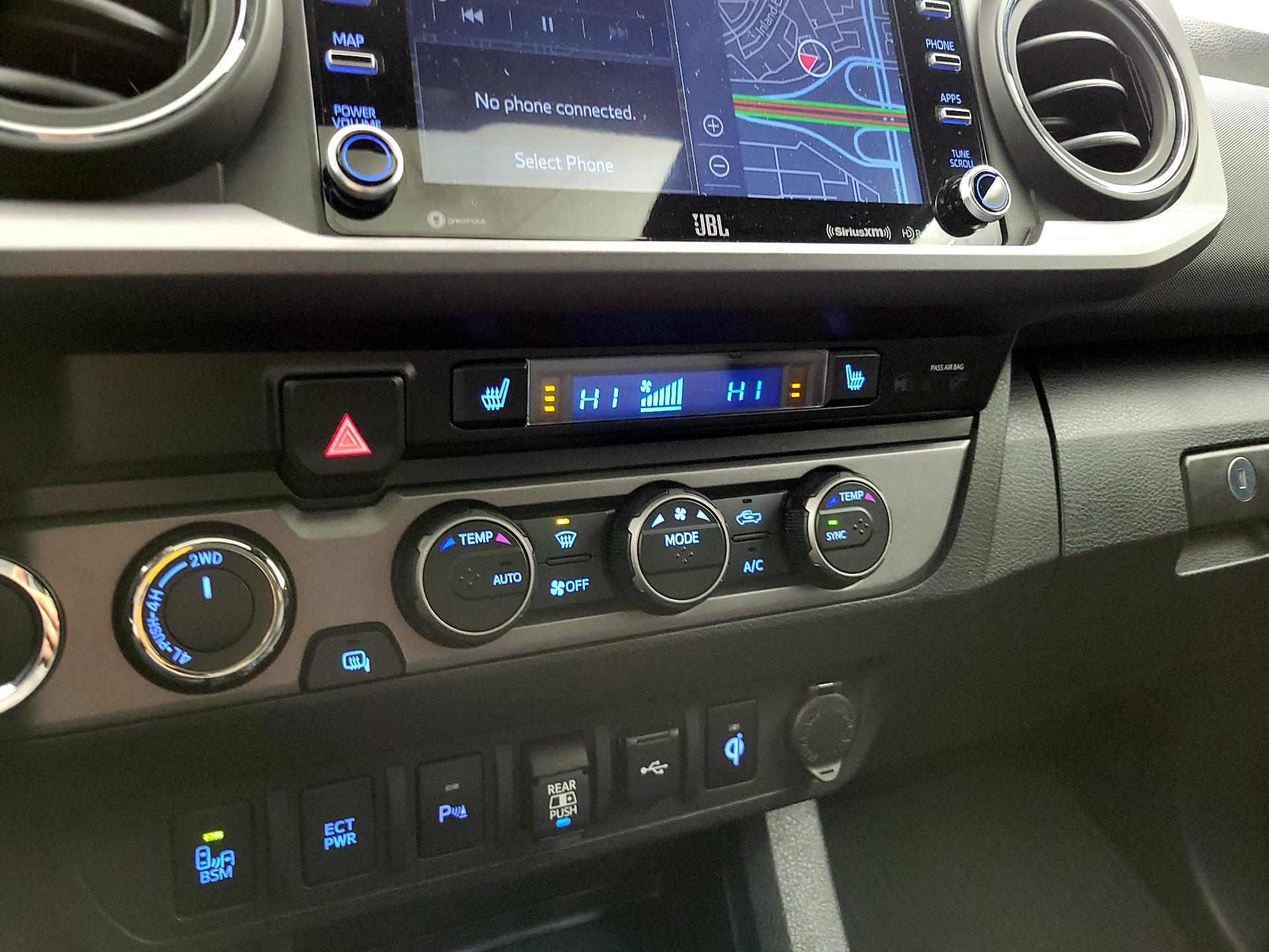 Thumbnail: 2022 Toyota Tacoma - 17