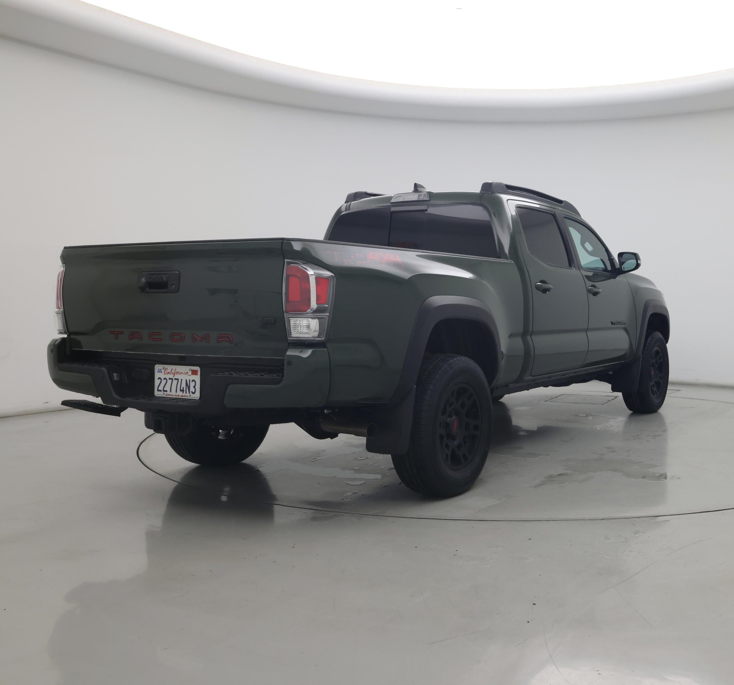 Thumbnail: 2022 Toyota Tacoma - 8