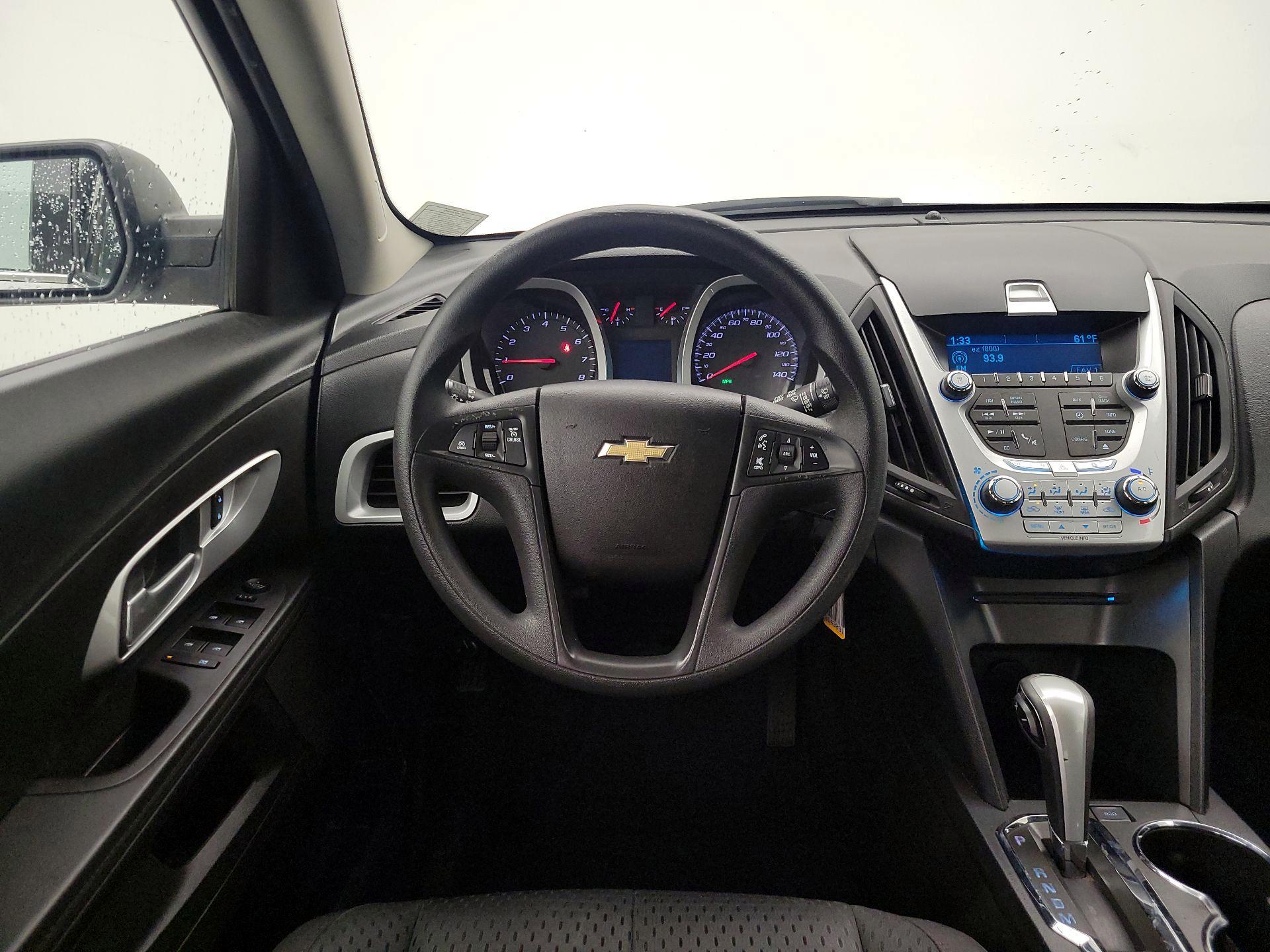 Thumbnail: 2015 Chevrolet Equinox - 10