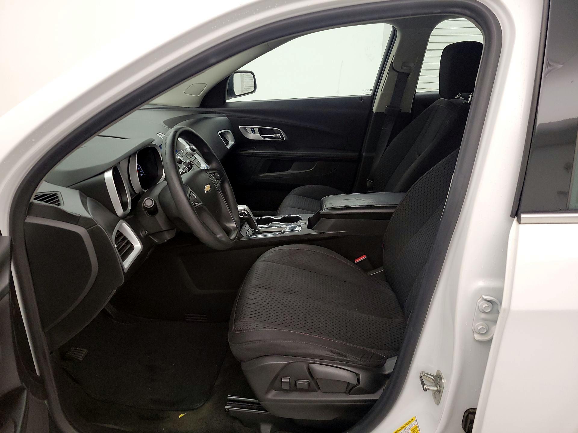 Thumbnail: 2015 Chevrolet Equinox - 11