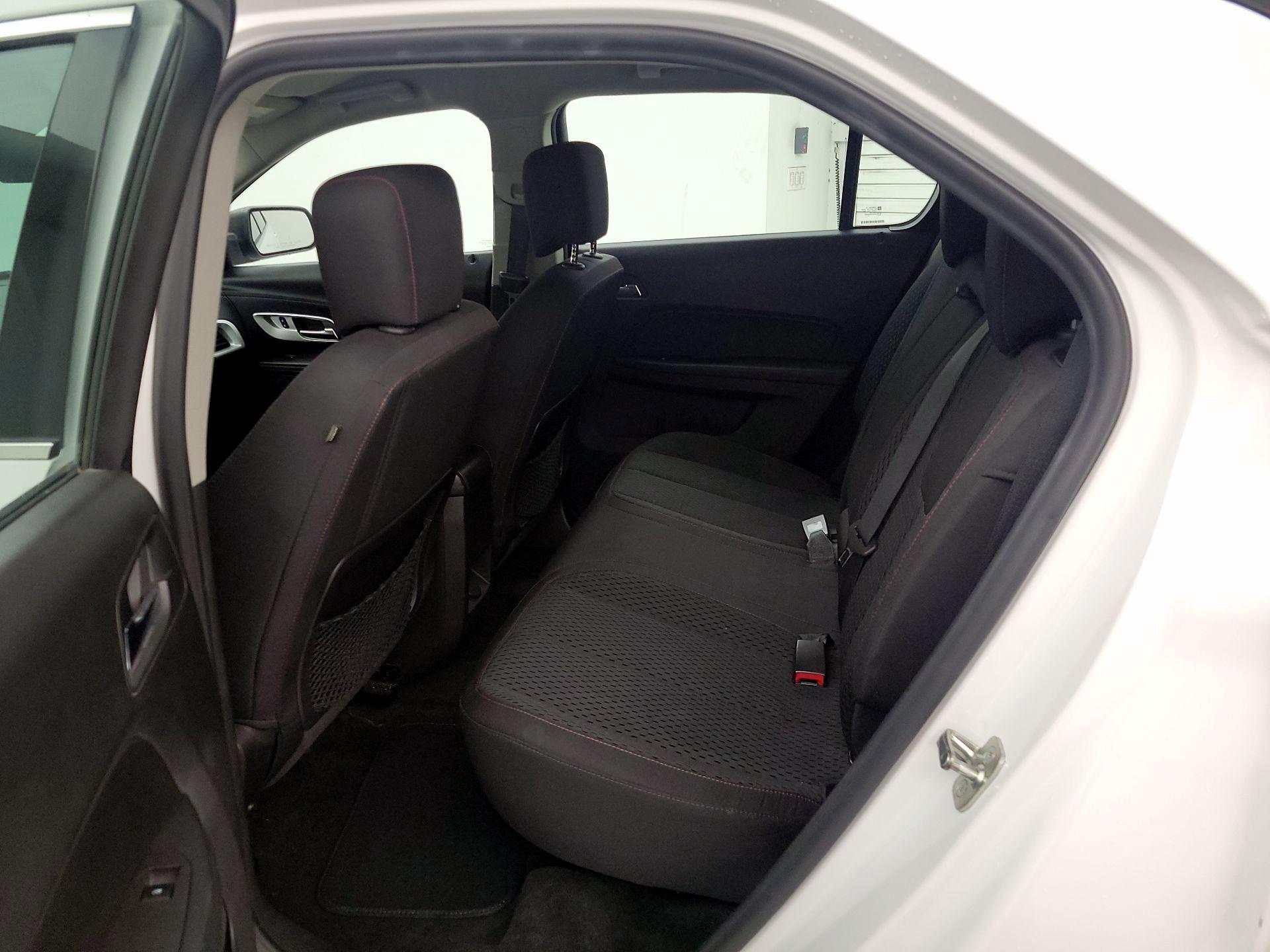 Thumbnail: 2015 Chevrolet Equinox - 17