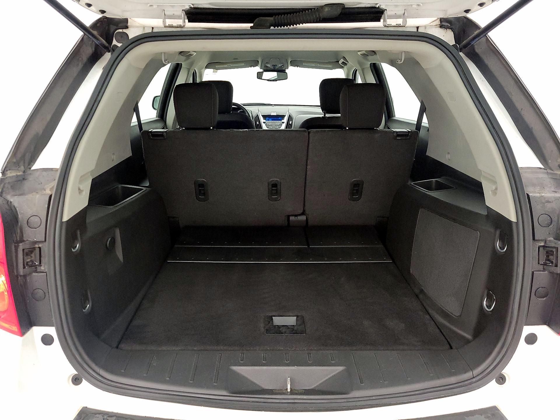 Thumbnail: 2015 Chevrolet Equinox - 18