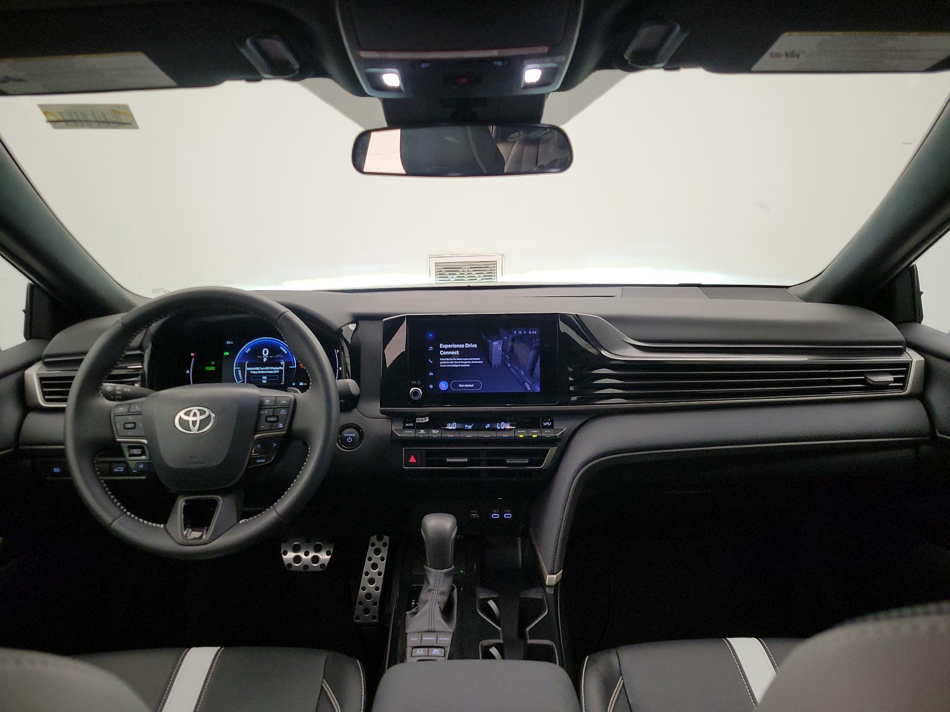 Thumbnail: 2025 Toyota Camry - 9