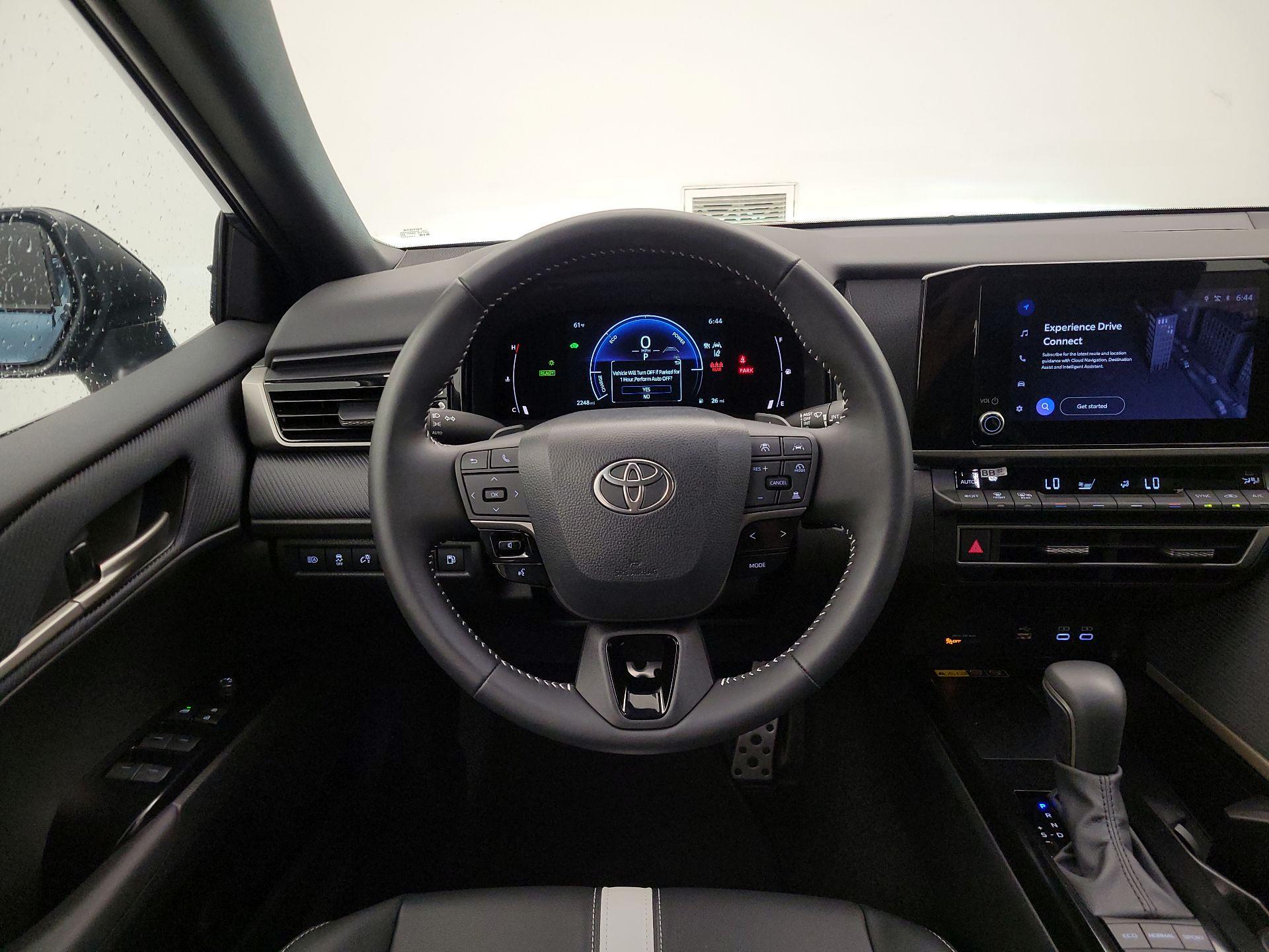 Thumbnail: 2025 Toyota Camry - 10