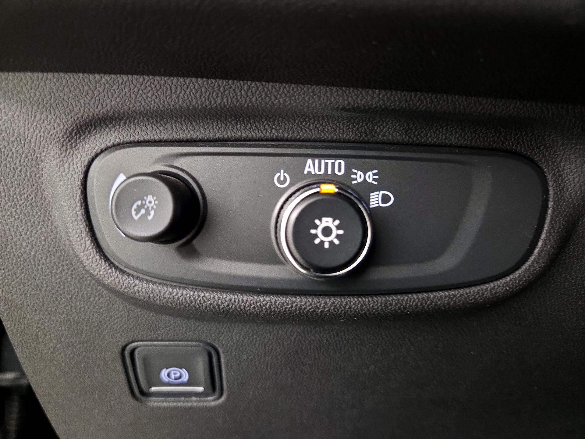 Thumbnail: 2022 GMC Terrain - 13