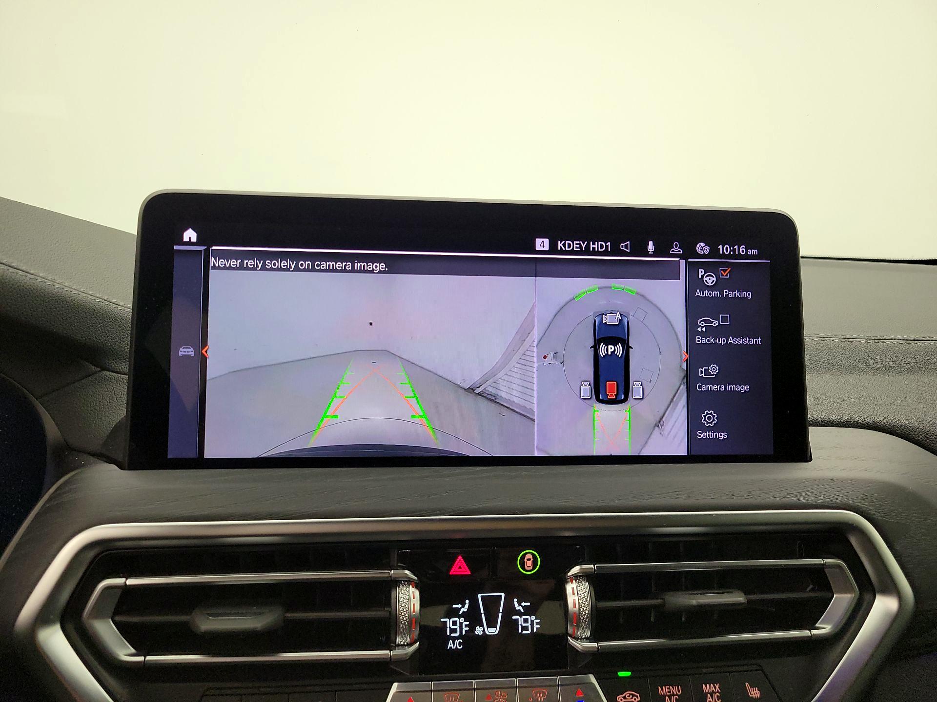 Thumbnail: 2022 BMW X3 - 15