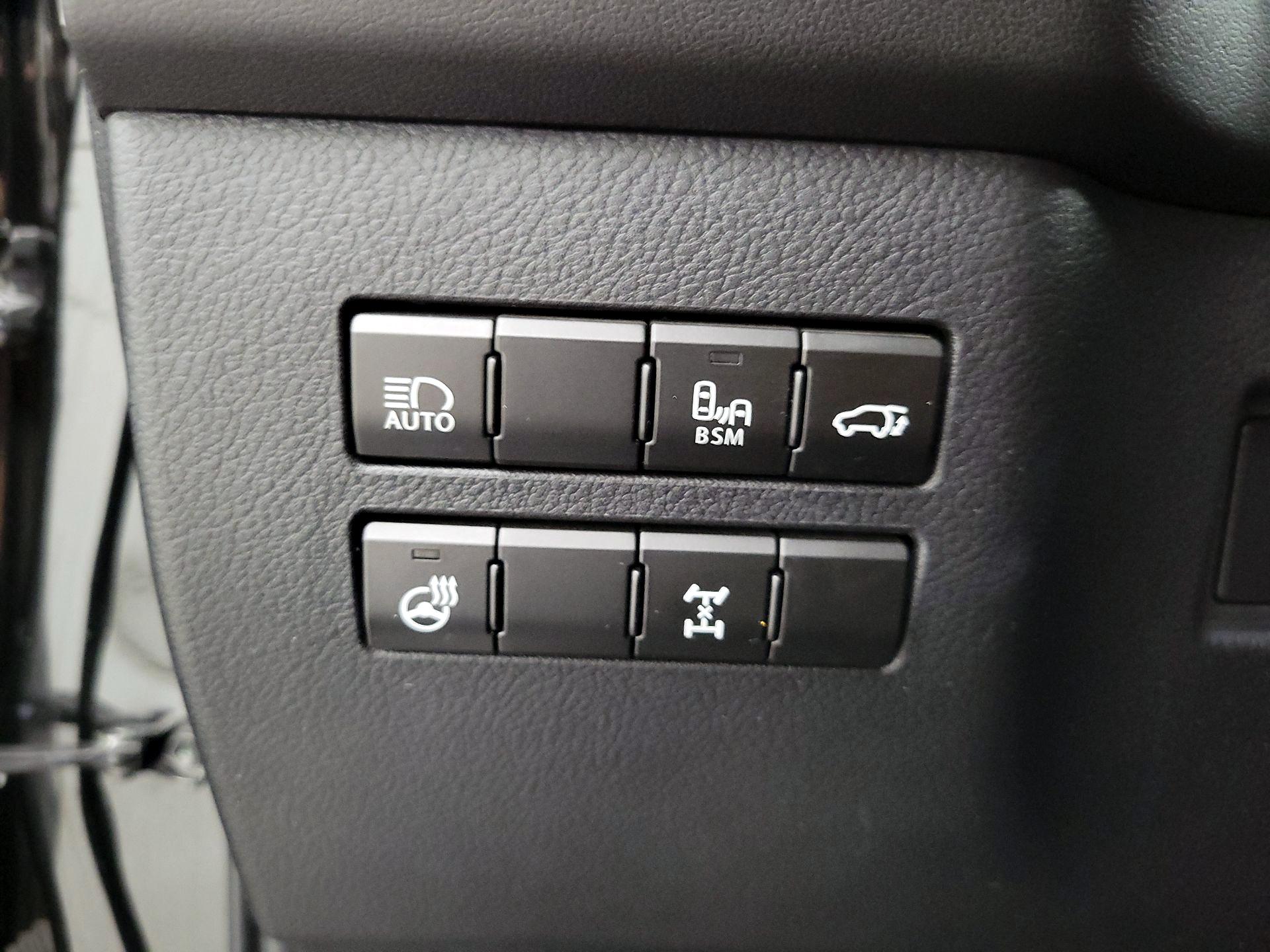 Thumbnail: 2020 Lexus NX - 13