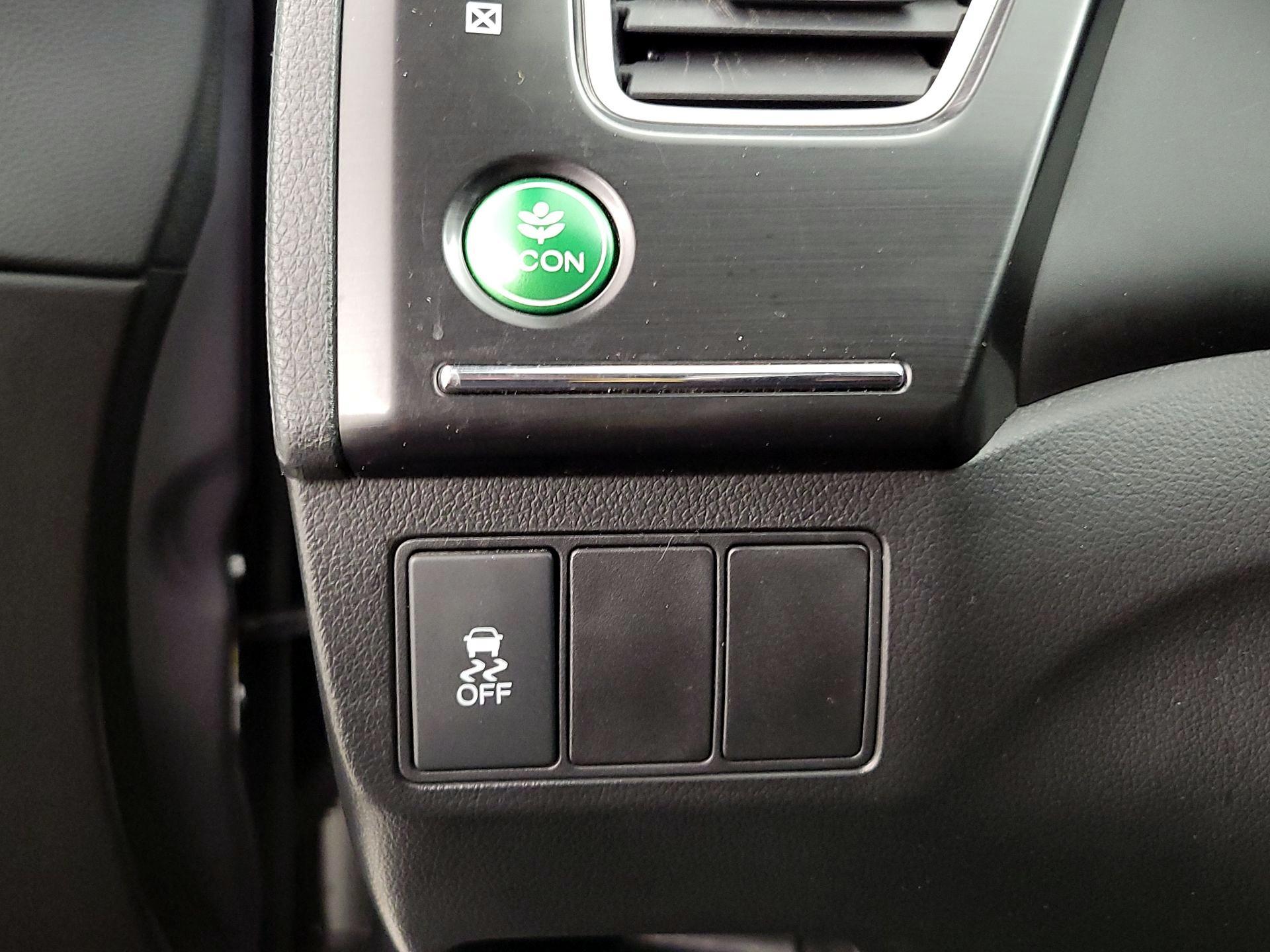 Thumbnail: 2015 Honda Civic - 13