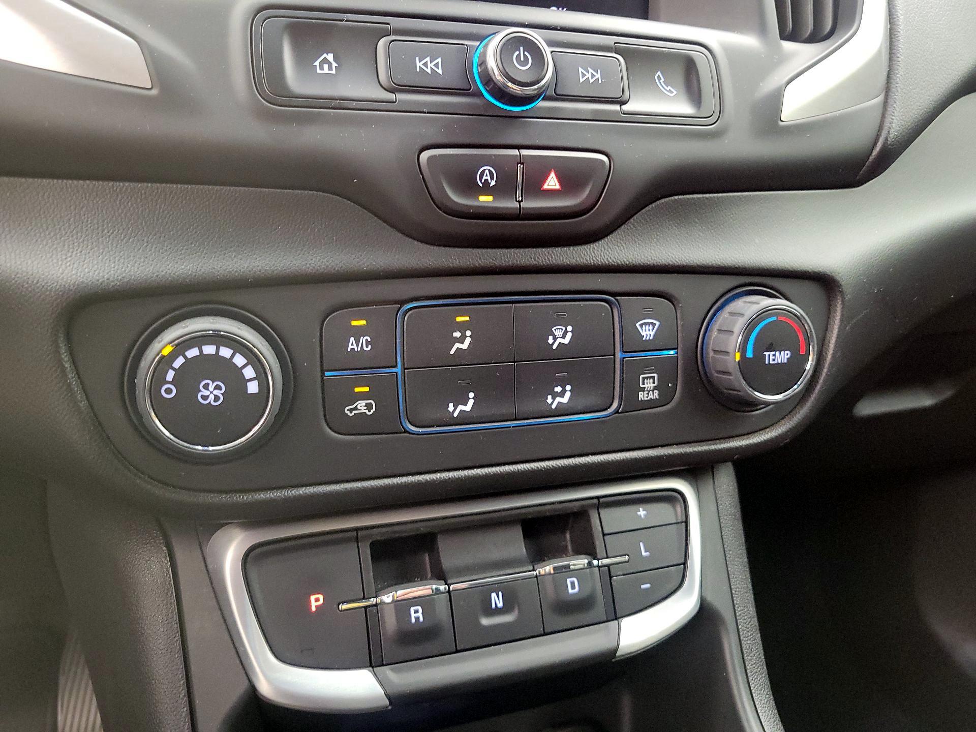 Thumbnail: 2022 GMC Terrain - 16