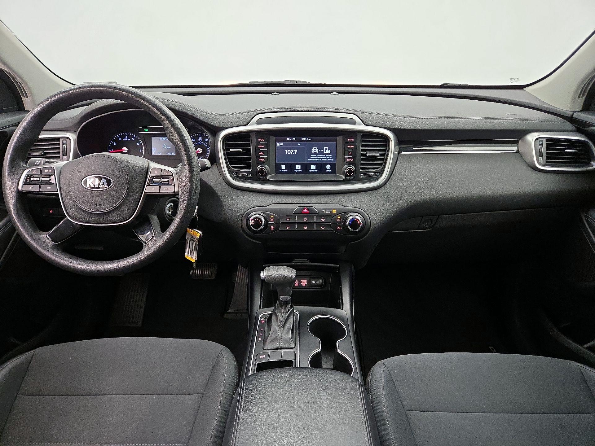 Thumbnail: 2019 Kia Sorento - 9