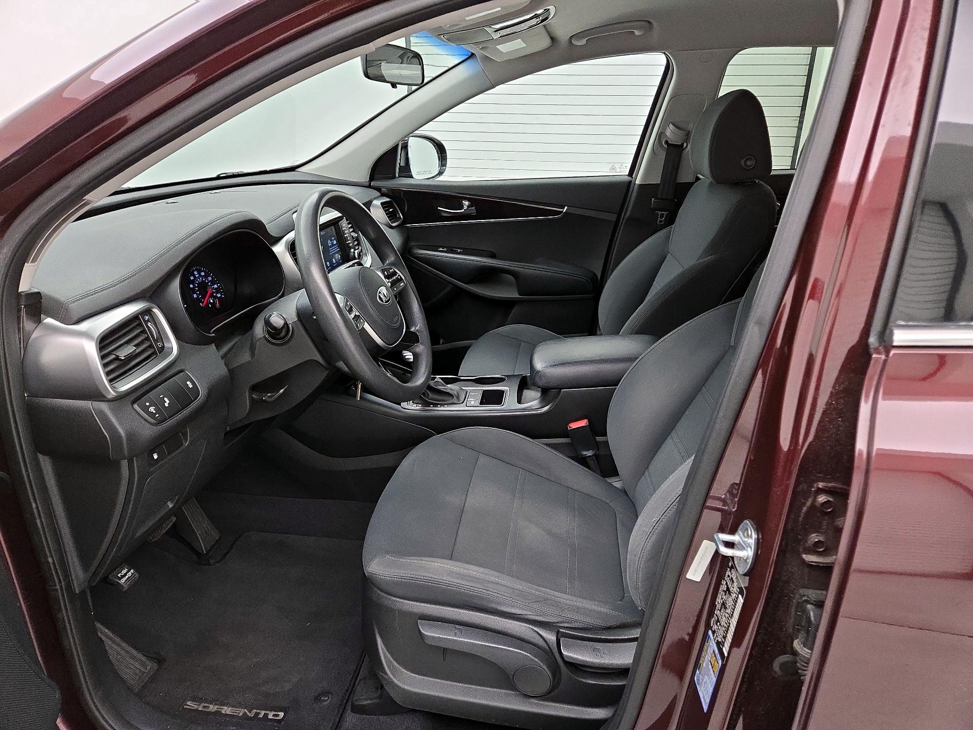 Thumbnail: 2019 Kia Sorento - 11