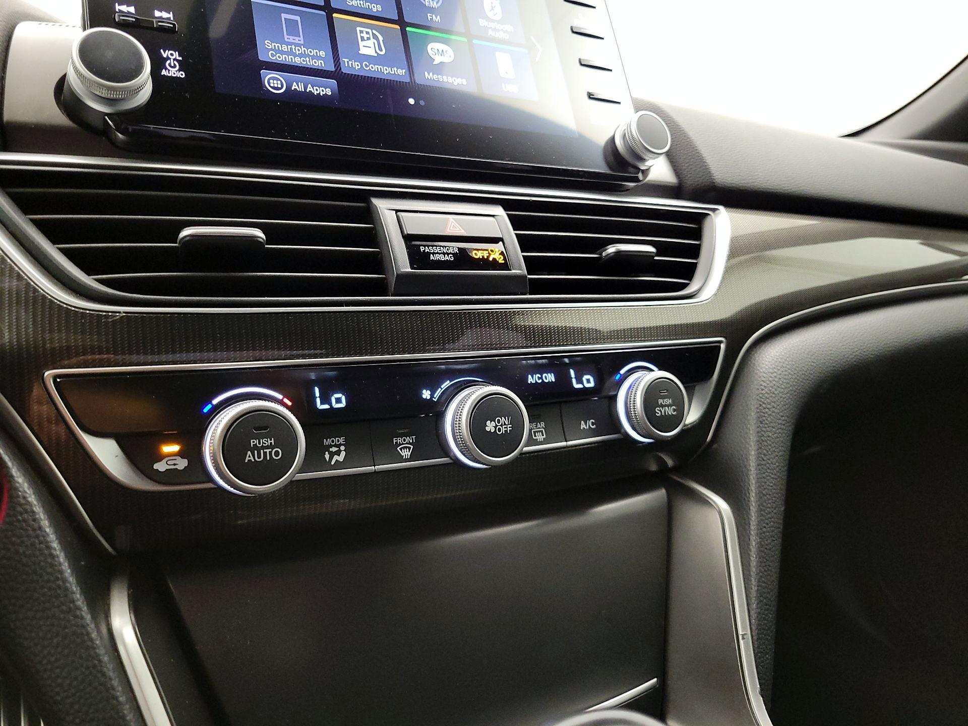 Thumbnail: 2018 Honda Accord - 16