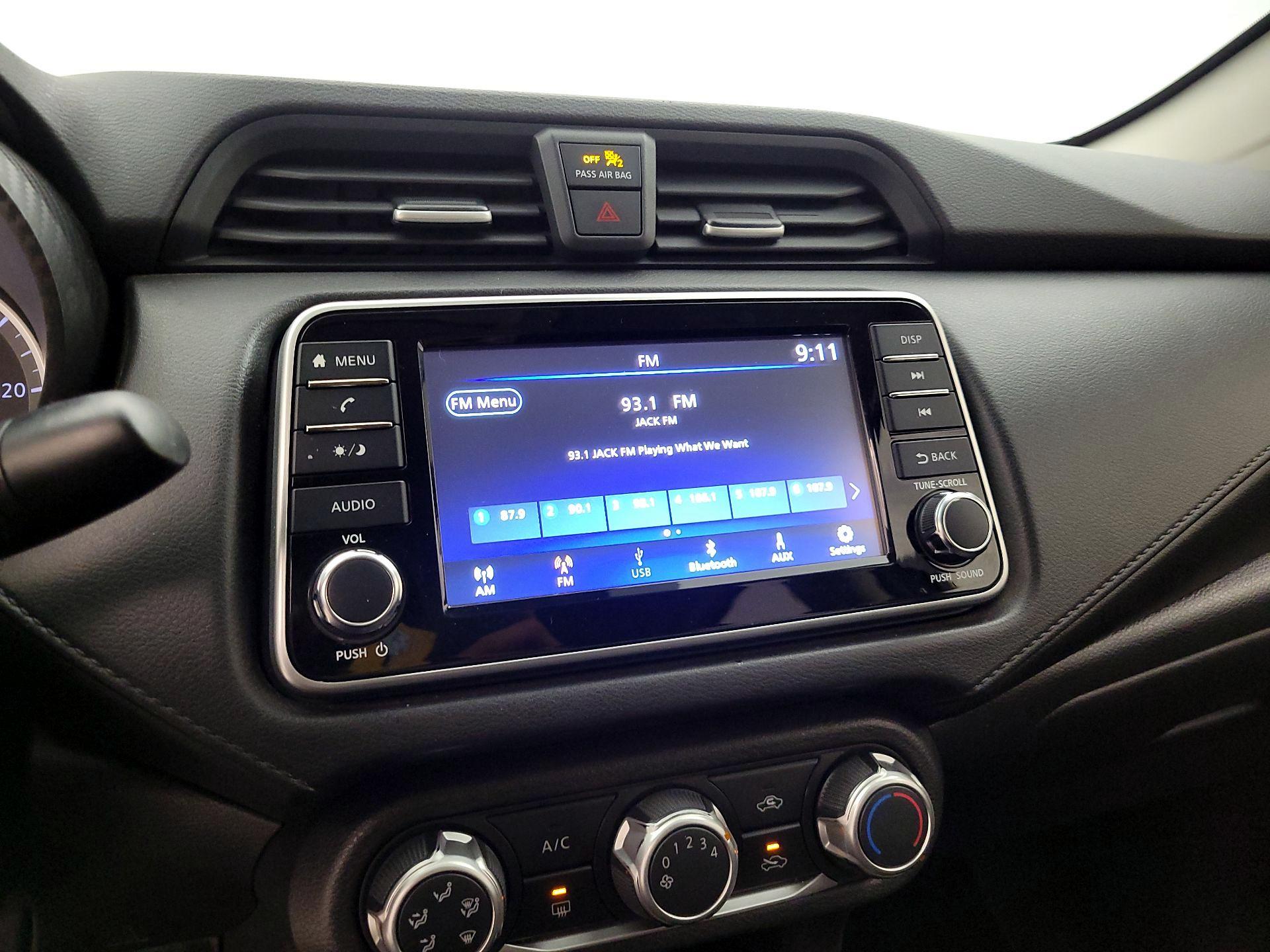 Thumbnail: 2020 Nissan Versa - 15