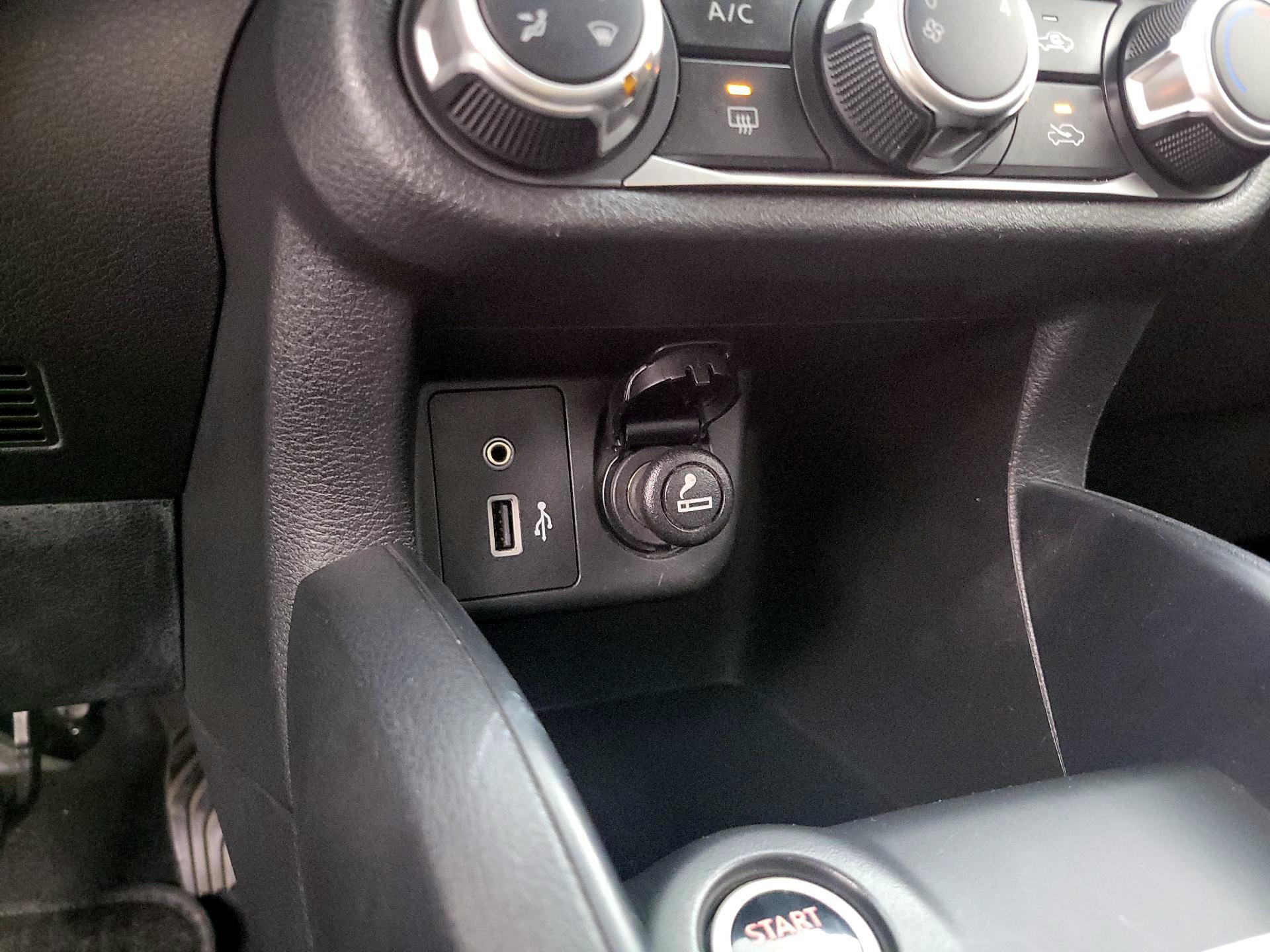 Thumbnail: 2020 Nissan Versa - 18