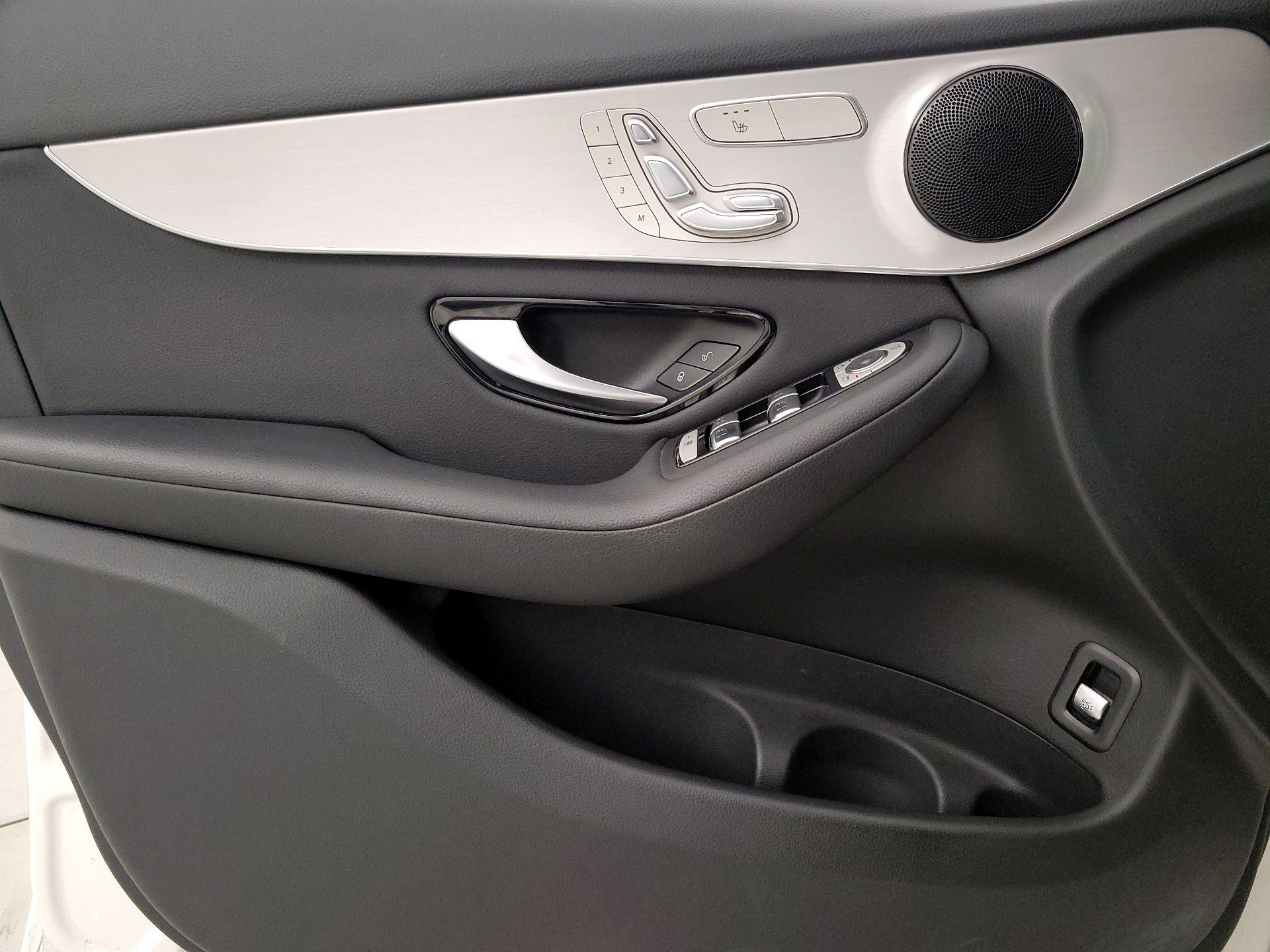 Thumbnail: 2021 Mercedes-Benz GLC - 12