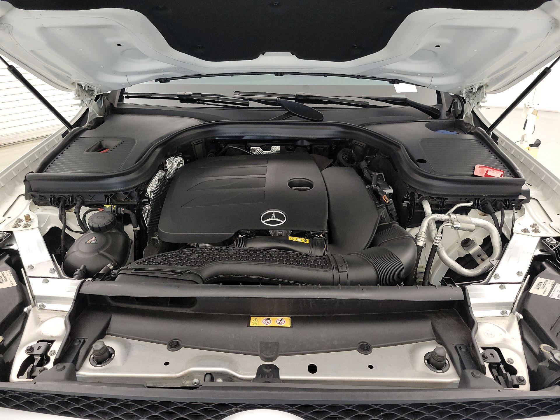 Thumbnail: 2021 Mercedes-Benz GLC - 20