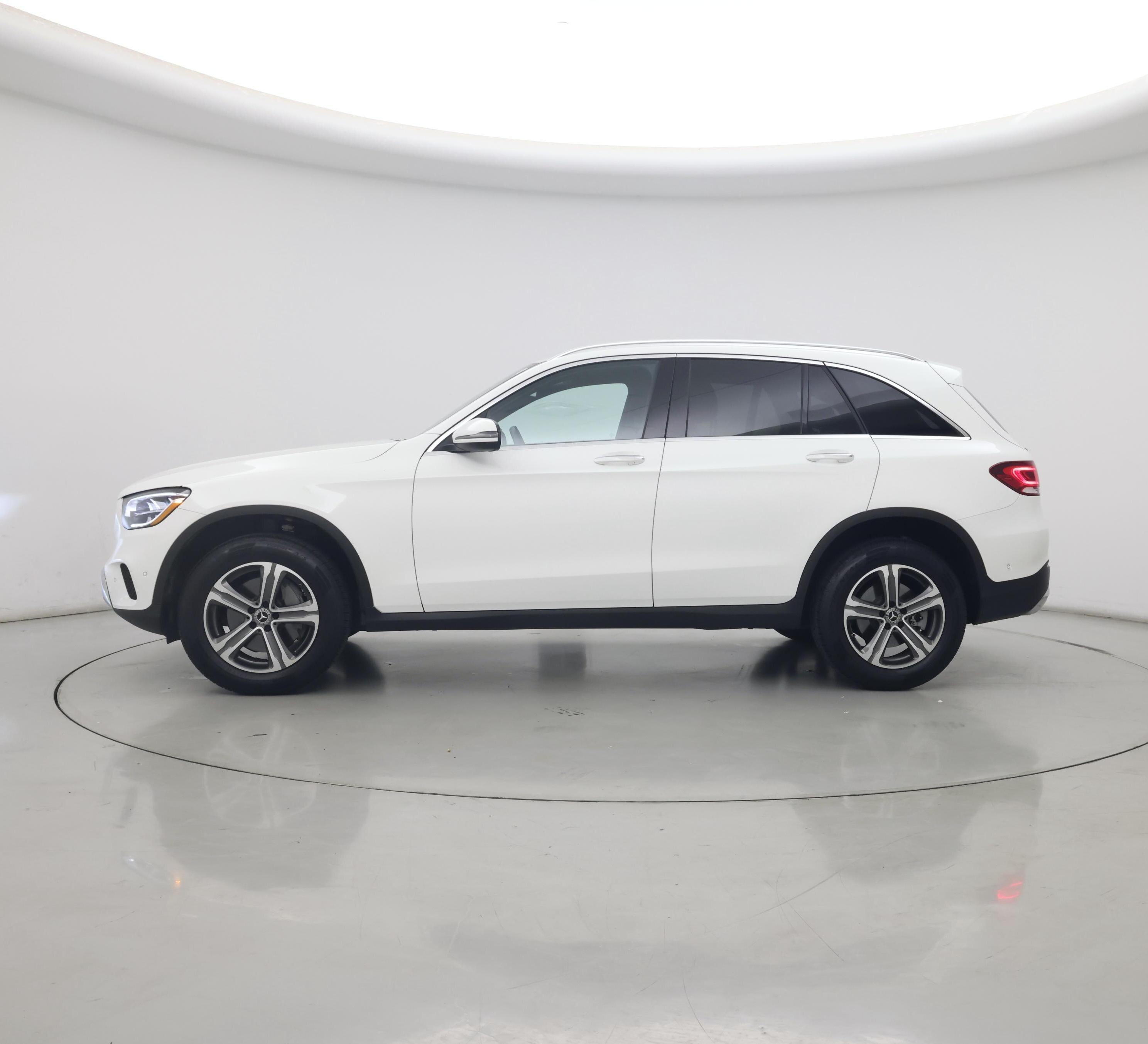 Thumbnail: 2021 Mercedes-Benz GLC - 3
