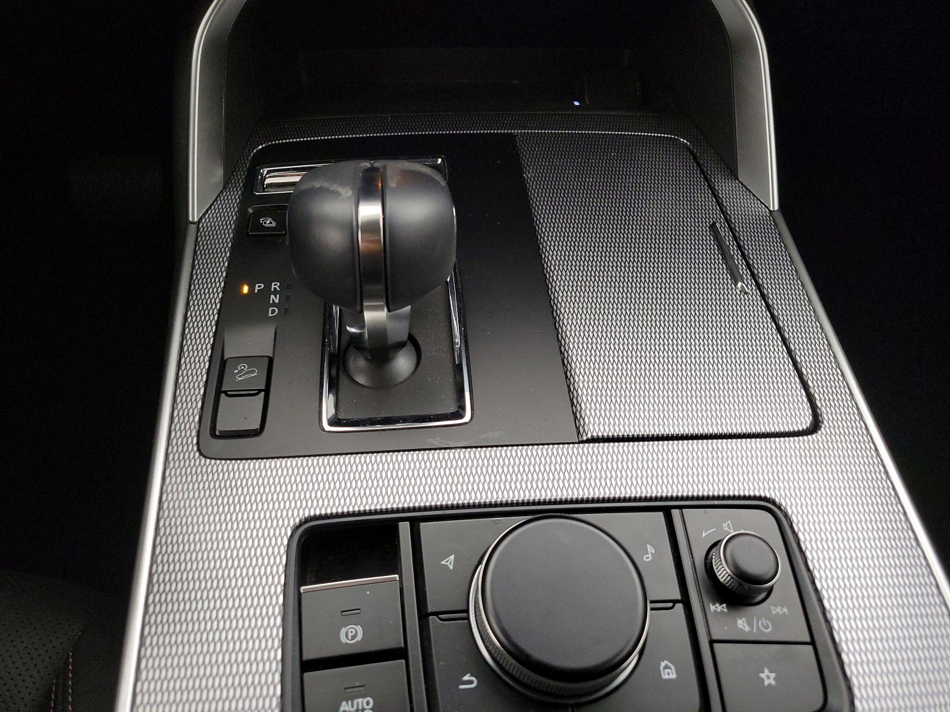 Thumbnail: 2025 Mazda CX-90 - 18