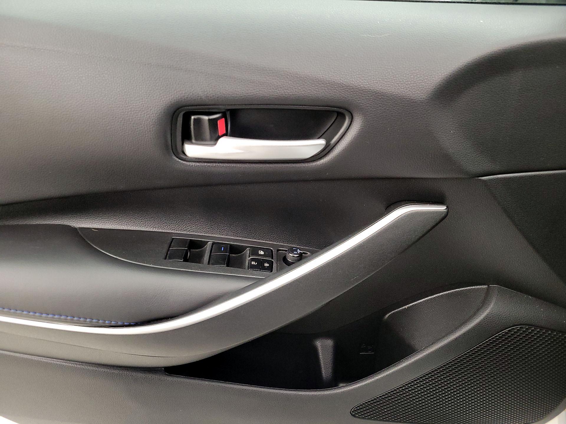 Thumbnail: 2021 Toyota Corolla - 12