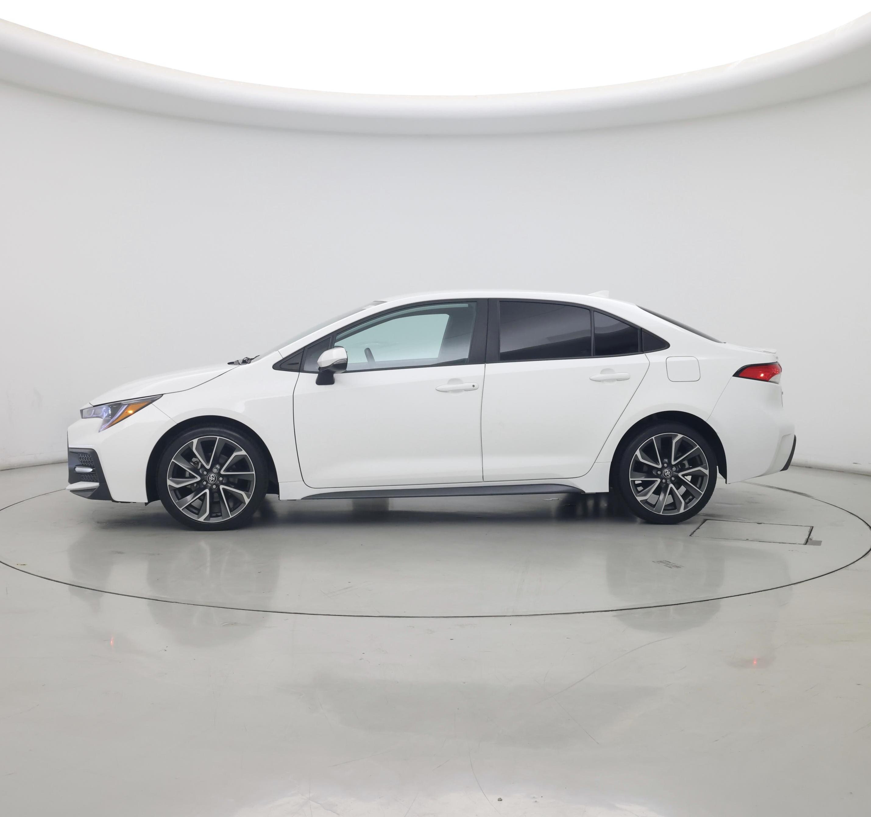 Thumbnail: 2021 Toyota Corolla - 3