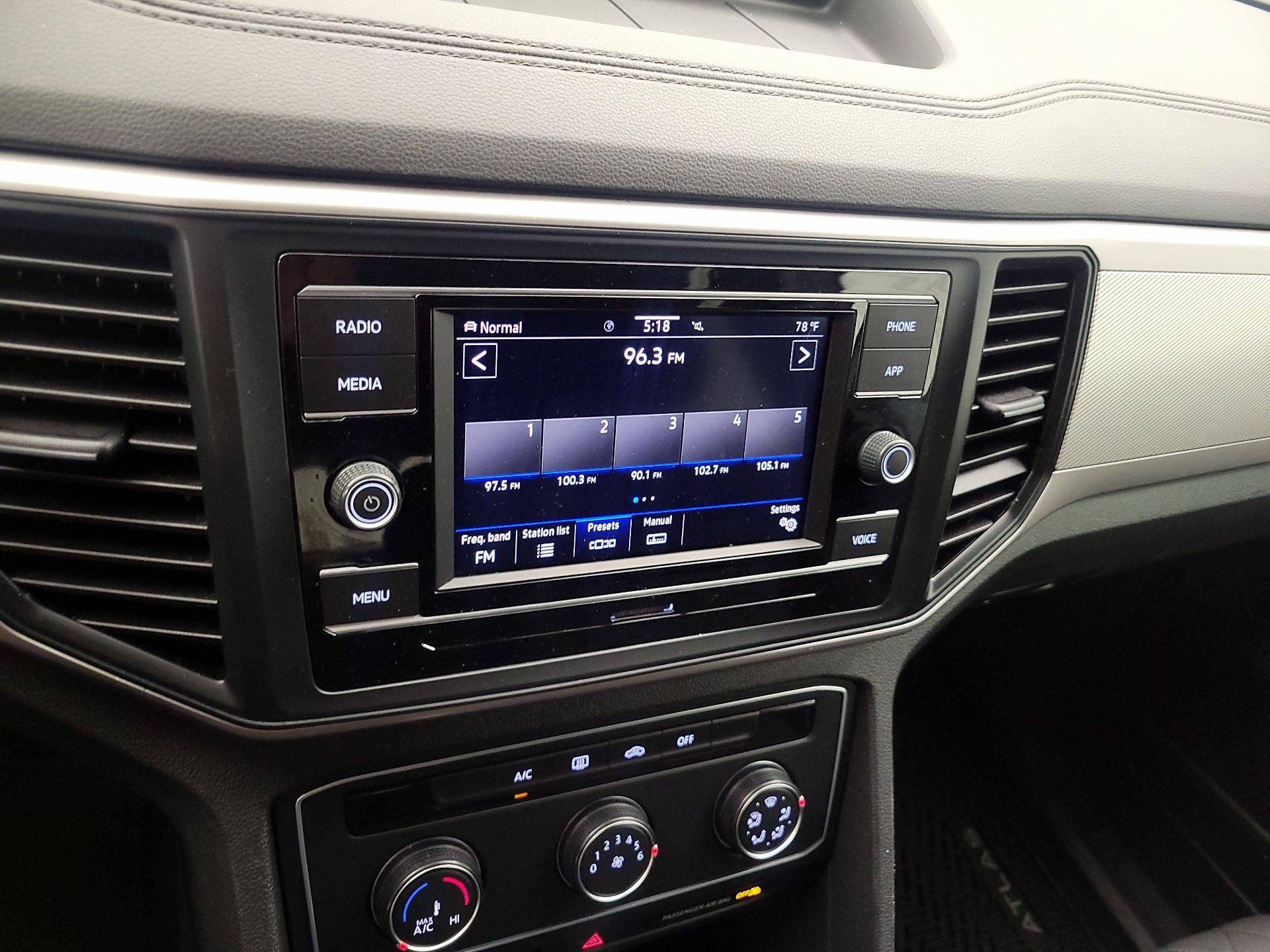 Thumbnail: 2020 Volkswagen Atlas - 15