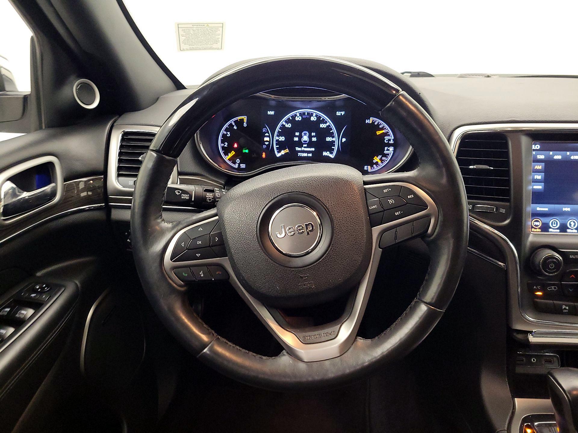 Thumbnail: 2018 Jeep Grand Cherokee - 10